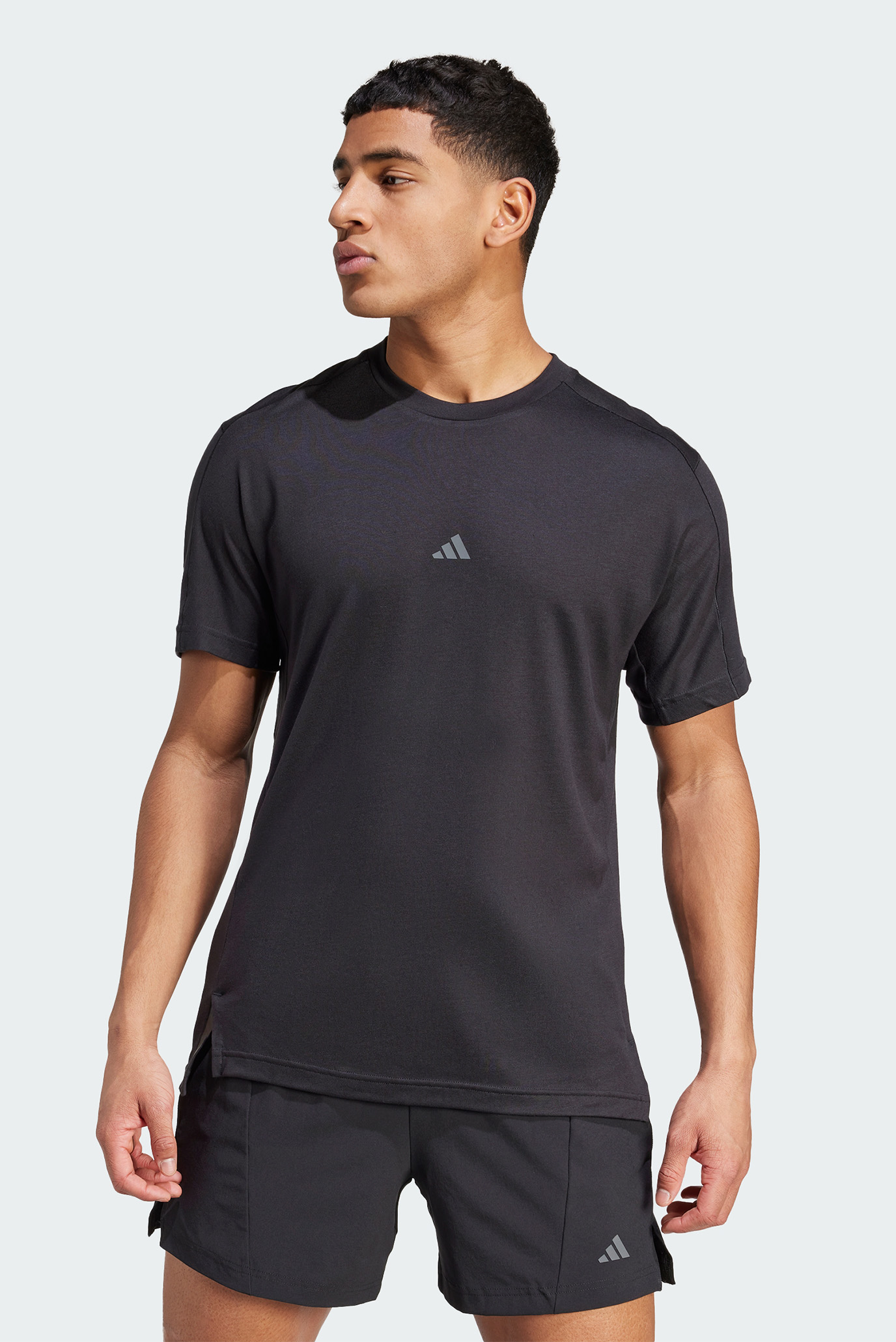 Чоловіча чорна футболка Yoga Premium Training 1