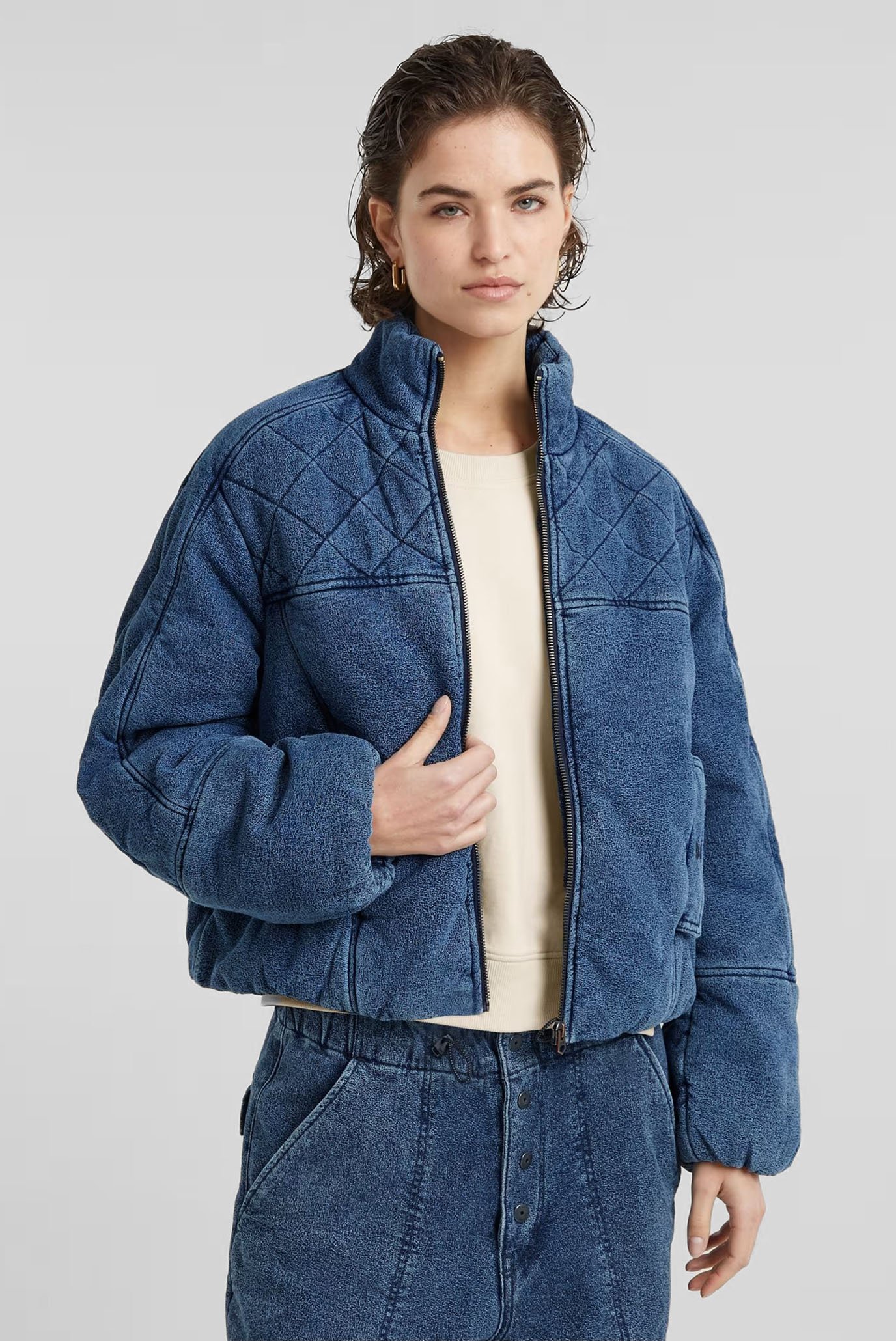 Женская синяя куртка Padded Cocoon bomber wmn 1