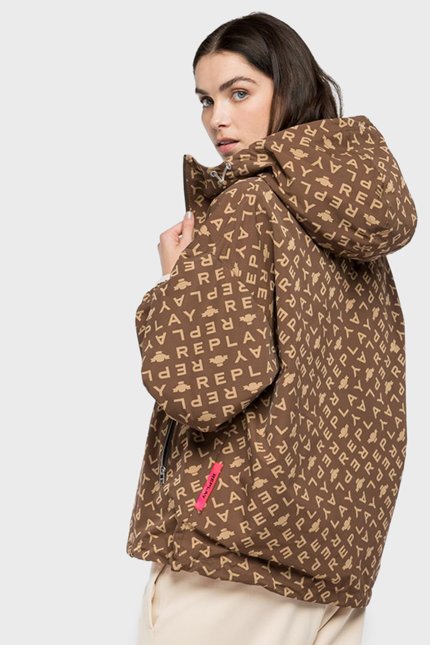 Женская коричневая куртка Replay W7699 .000.73564 — MD-Fashion