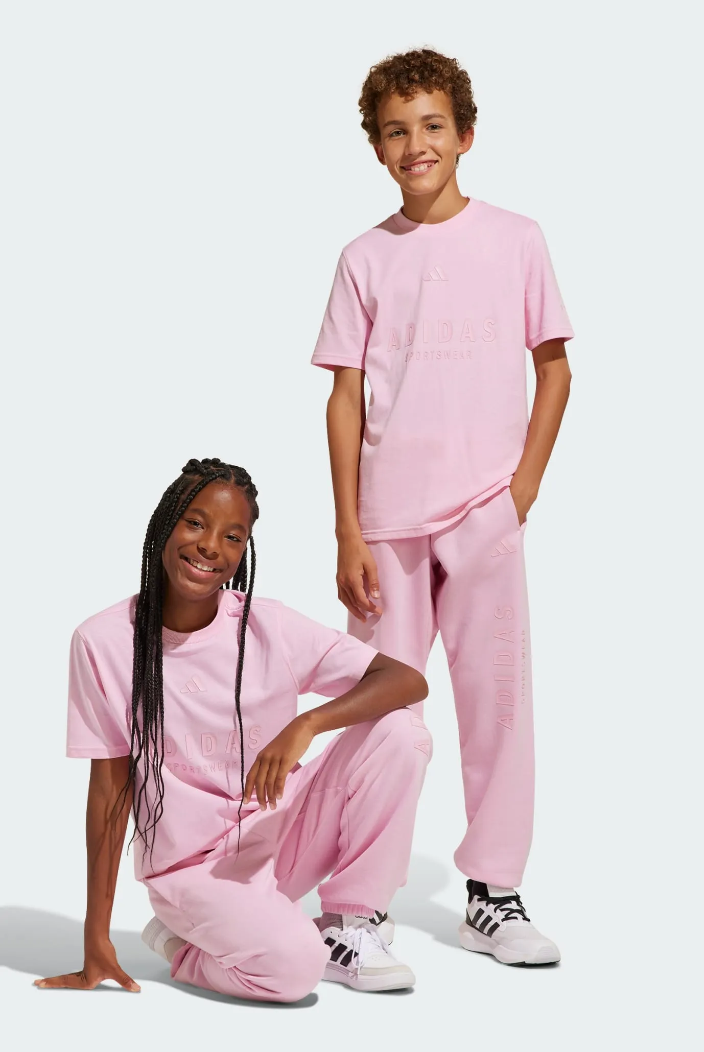 Дитячі рожеві спортивні штани J All Season GFX Kids 1