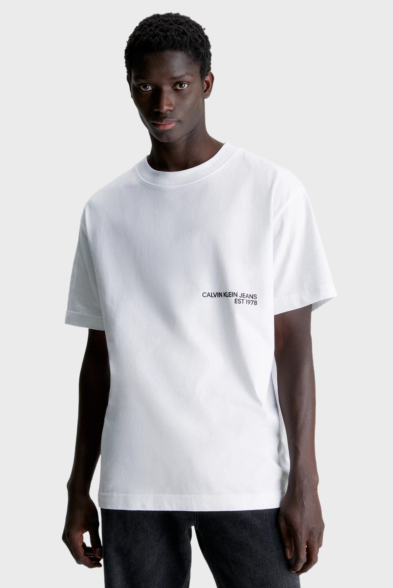 Мужская белая футболка CK SPRAY TEE 1