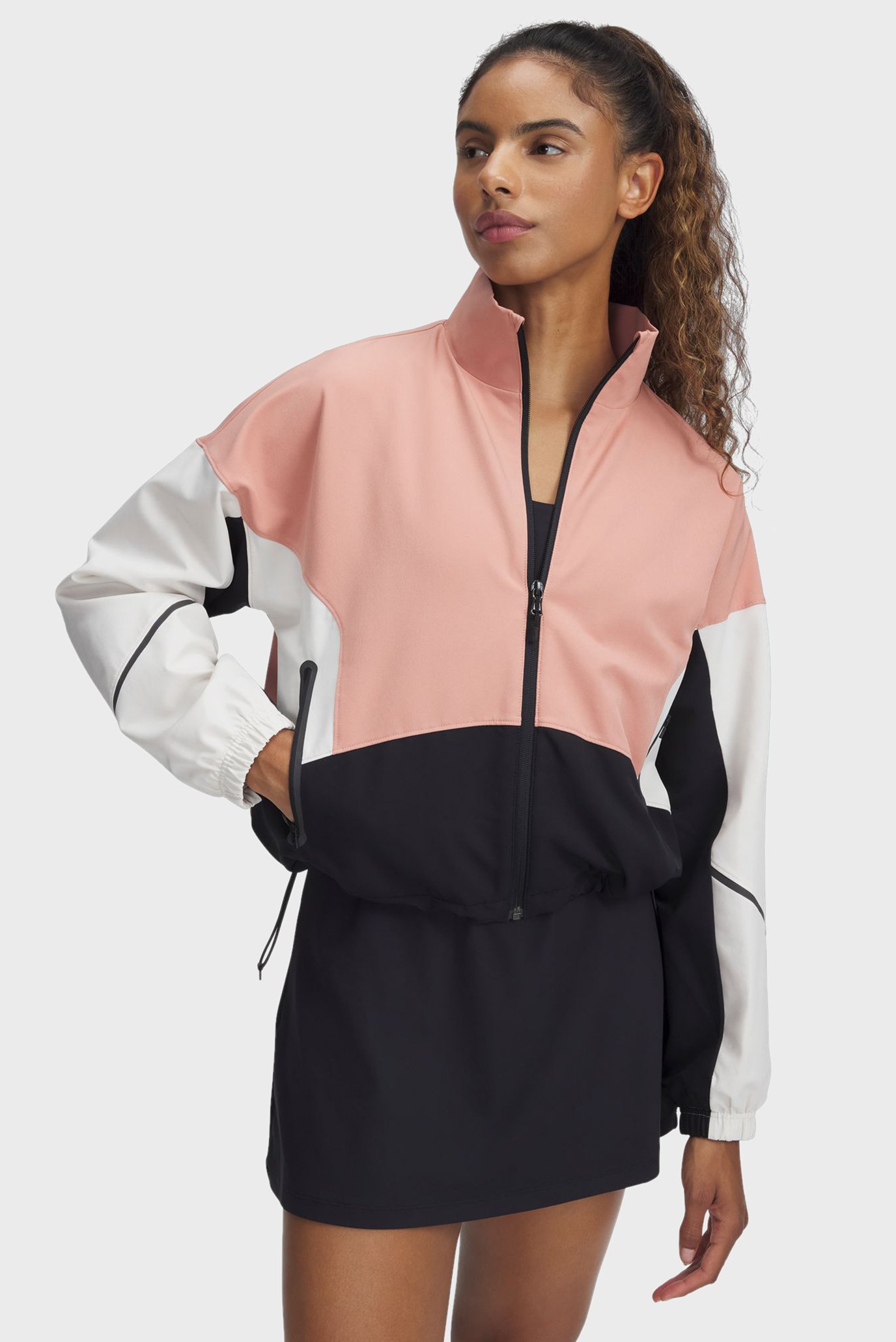 Женская ветровка UA Unstoppable Jacket Разноцветный XS Under Armour 1374889-696 Женская ветровка UA Unstoppable Jacket Разноцветный XS Under Armour 1374889-696