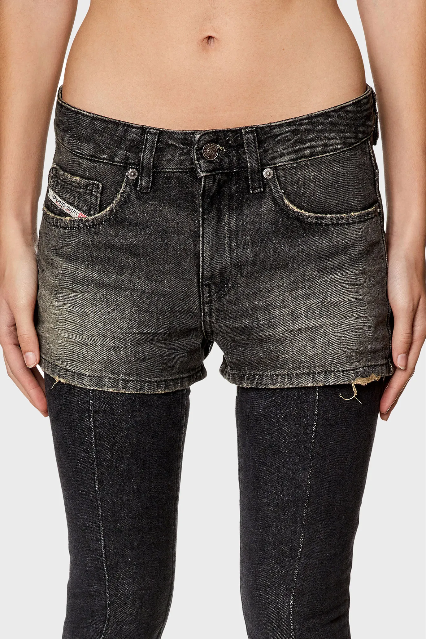 Жіночі темно-сірі джинсові шорти DE-YUBA 3