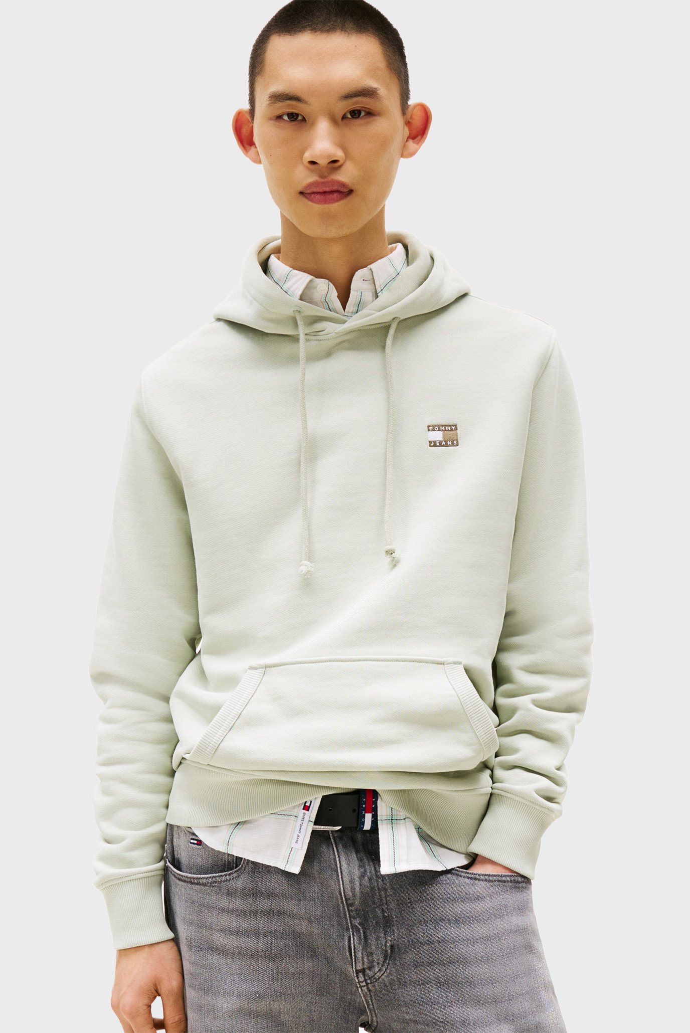 Мужское мятное худи REG BADGE Ментоловый M Tommy Jeans DM0DM20258 Мужское мятное худи REG BADGE Ментоловый M Tommy Jeans DM0DM20258