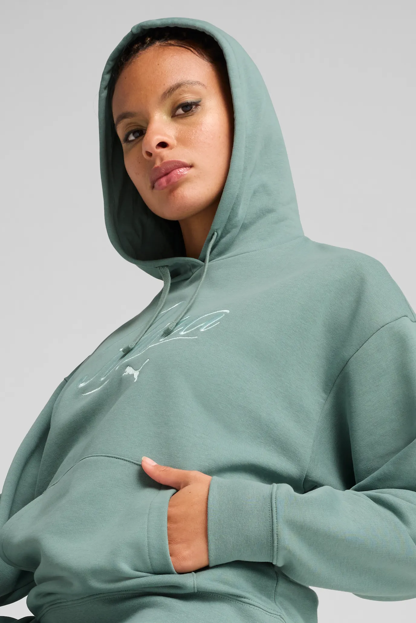 Жіноче зелене худі ESS SCRIPT Comfort Hoodie Women 5