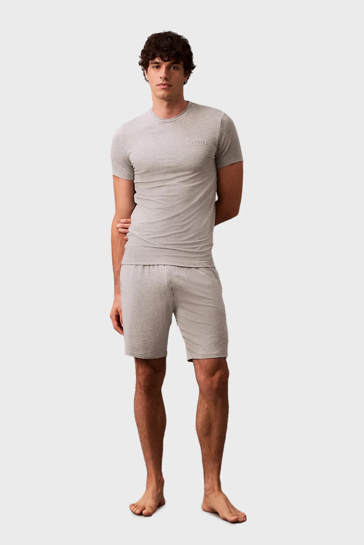 Мужская серая футболка CREW NECK 4