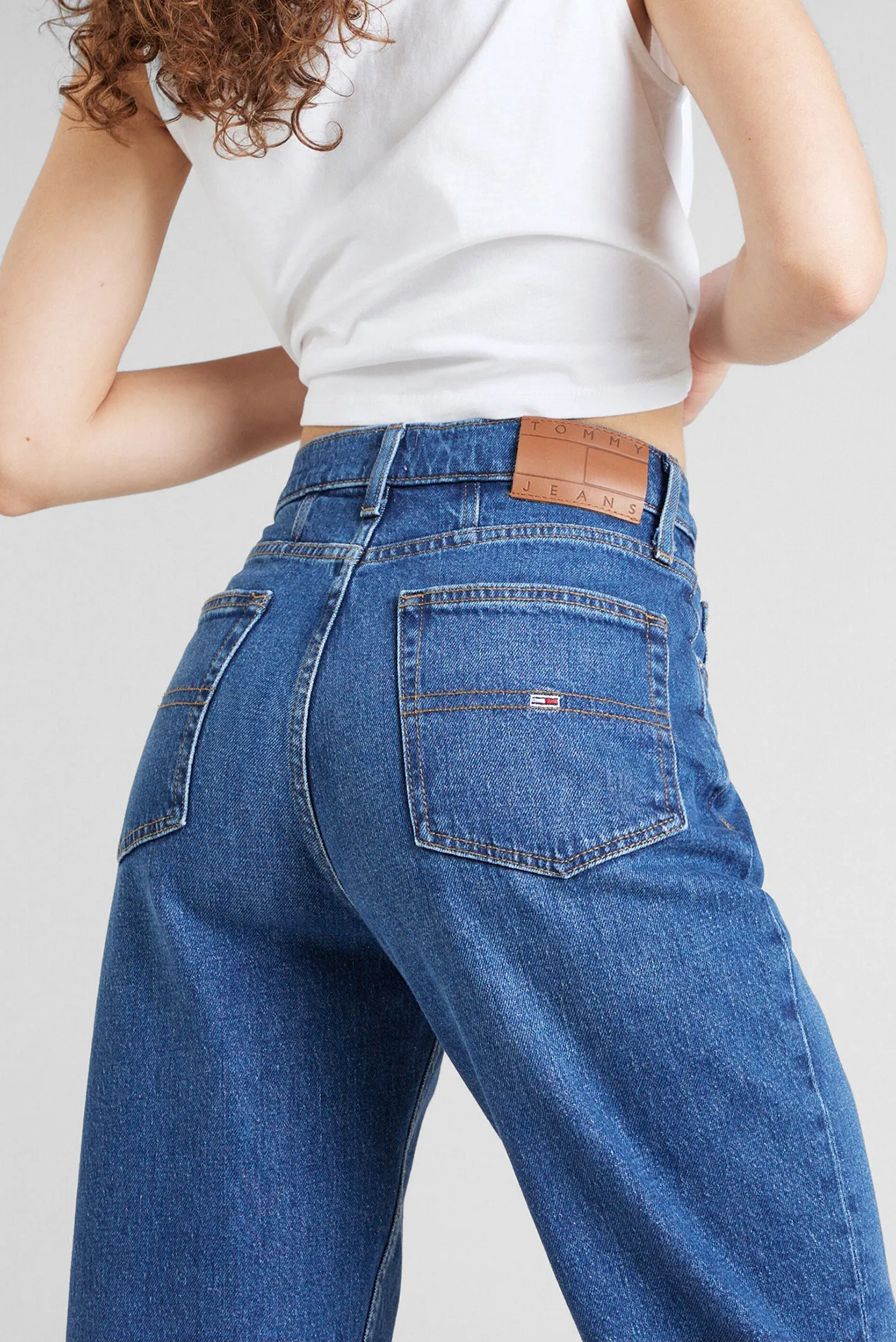 Женские синие джинсы MOM JEAN UH TPR CH0152 CO 4