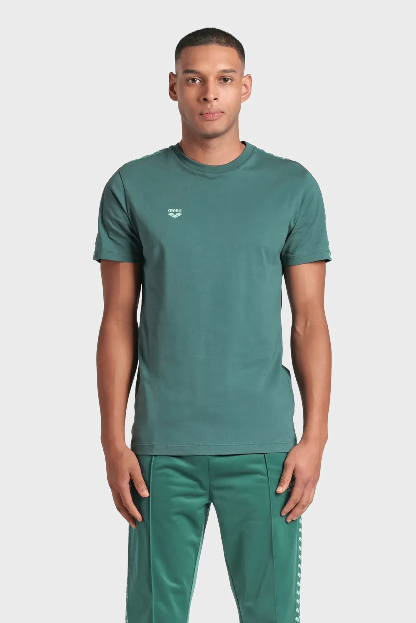 Мужская зеленая футболка T-SHIRT TEAM Зеленый M Arena 002701-661 Мужская зеленая футболка T-SHIRT TEAM Зеленый M Arena 002701-661