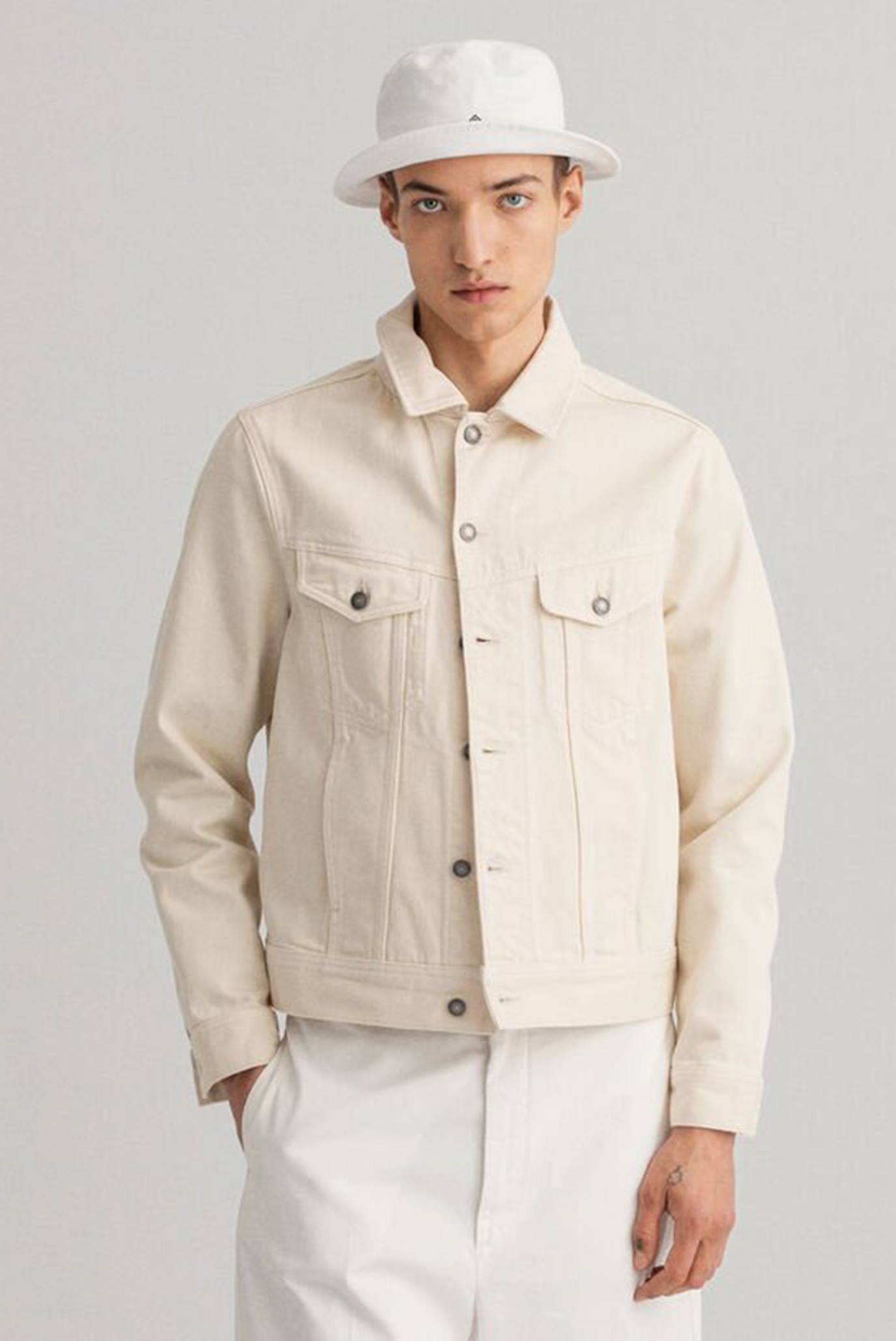 Мужская белая джинсовая куртка COLORED DENIM TRUCKER 1
