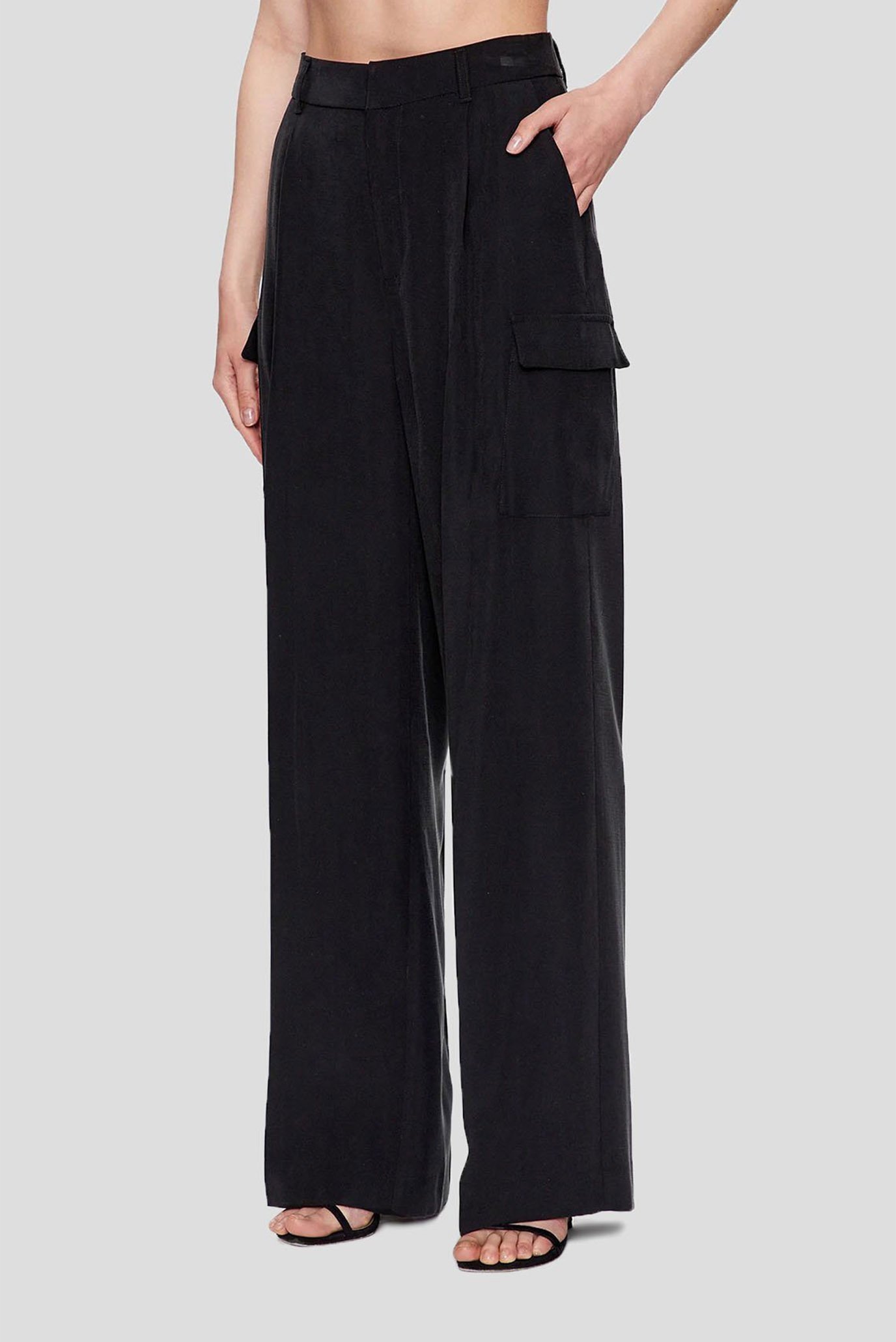 Женские черные карго Черный 12 DKNY P3BKTR20 Женские черные карго Черный 12 DKNY P3BKTR20