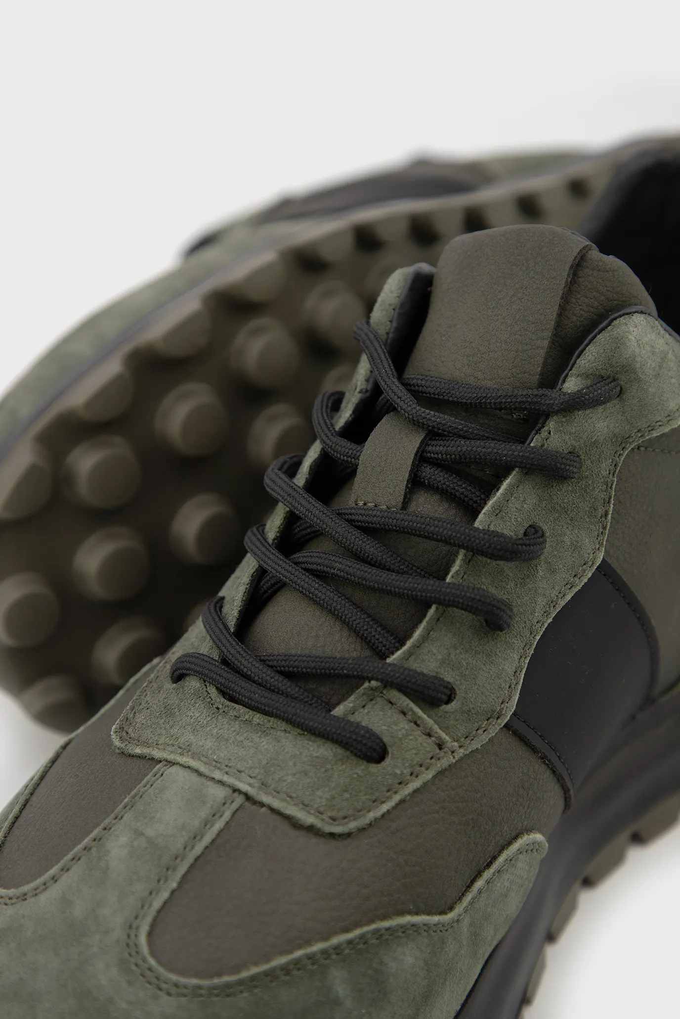 Мужские оливковые замшевые хайтопы 2