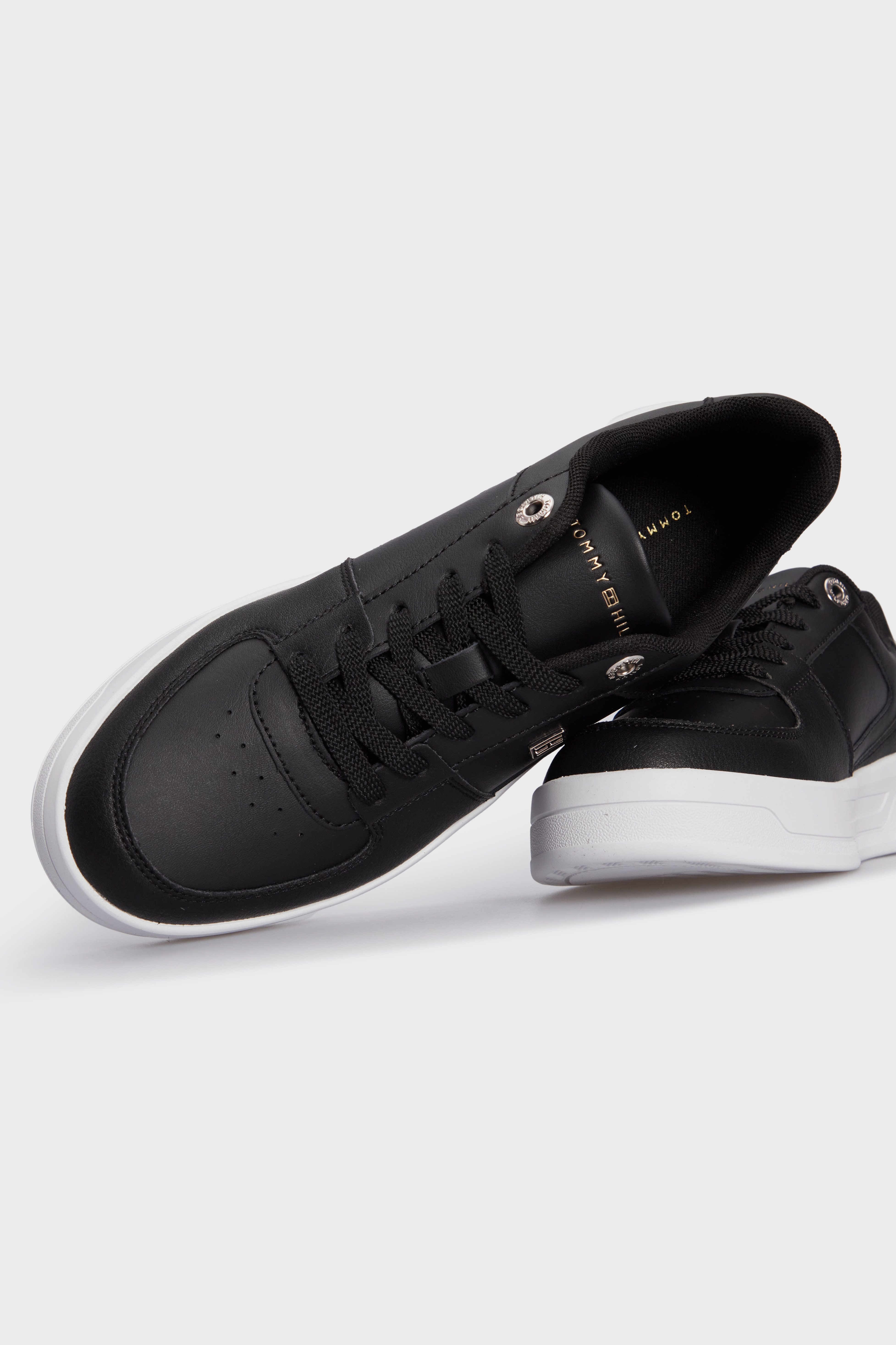 Sneakers tommy hilfiger clearance