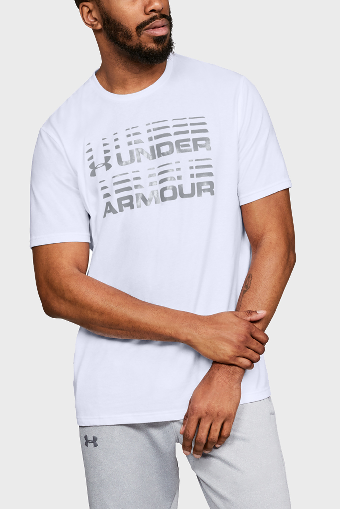 under armour loose fit tee shirts