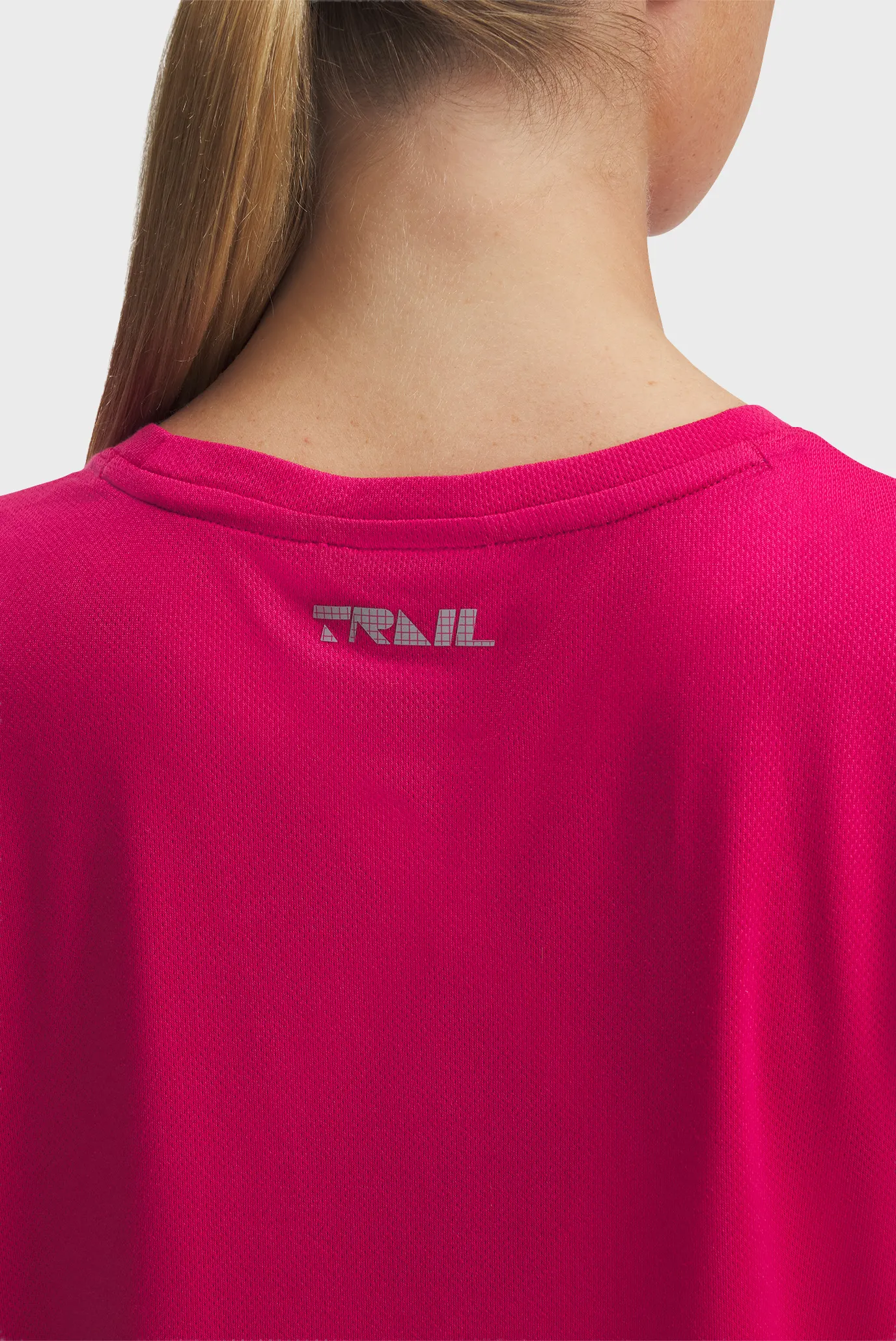 Жіноча малинова футболка UA Trail Run SS 2