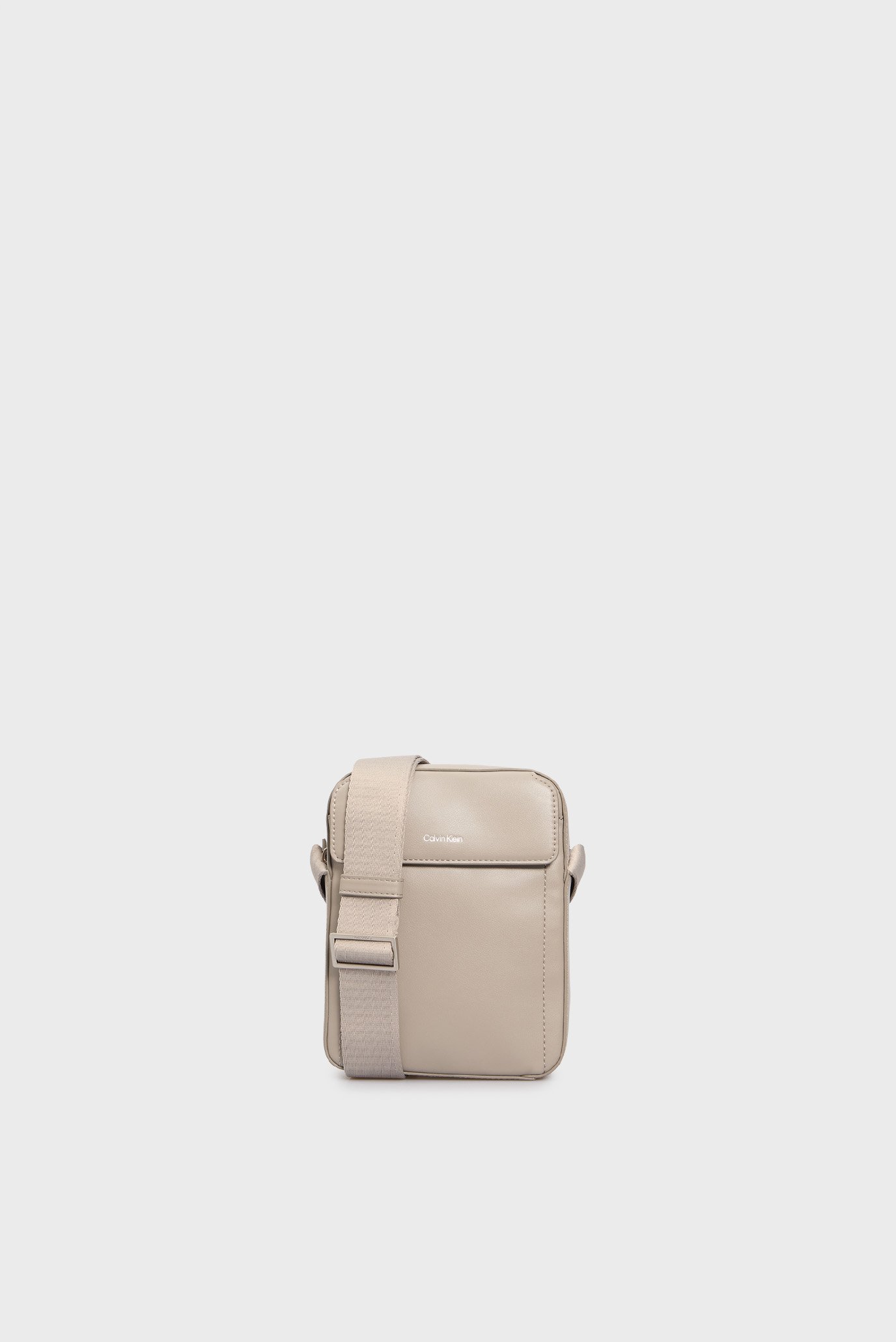 Мужская серая сумка CK SLEEK REPORTER S Серый ONESIZE Calvin Klein K50K512966 Мужская серая сумка CK SLEEK REPORTER S Серый ONESIZE Calvin Klein K50K512966