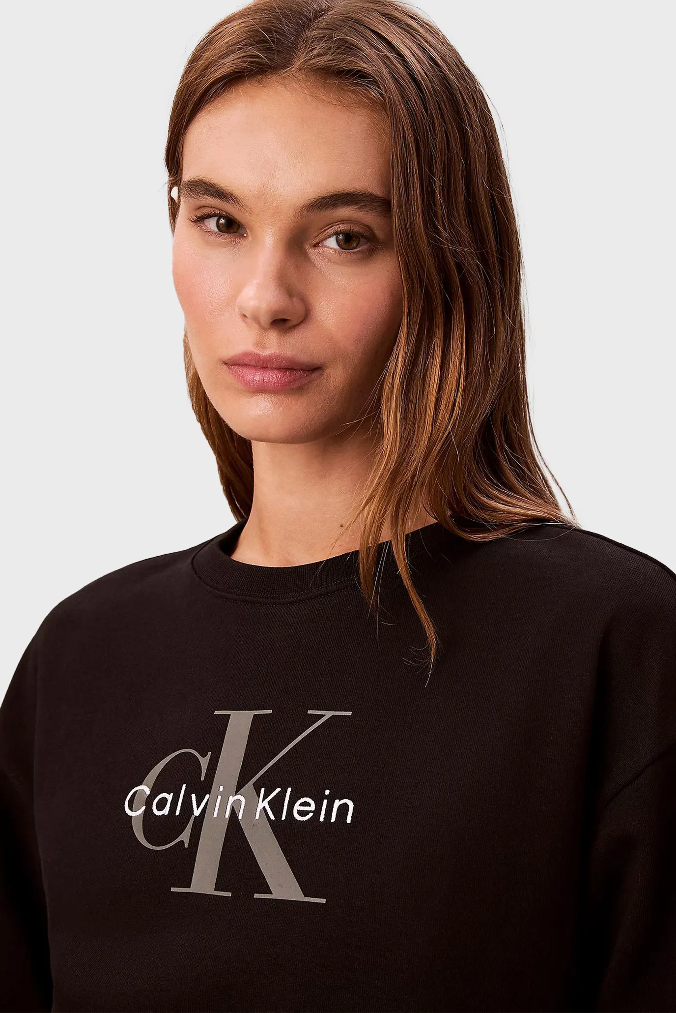 Жіночий чорний світшот MONOLOGO 5