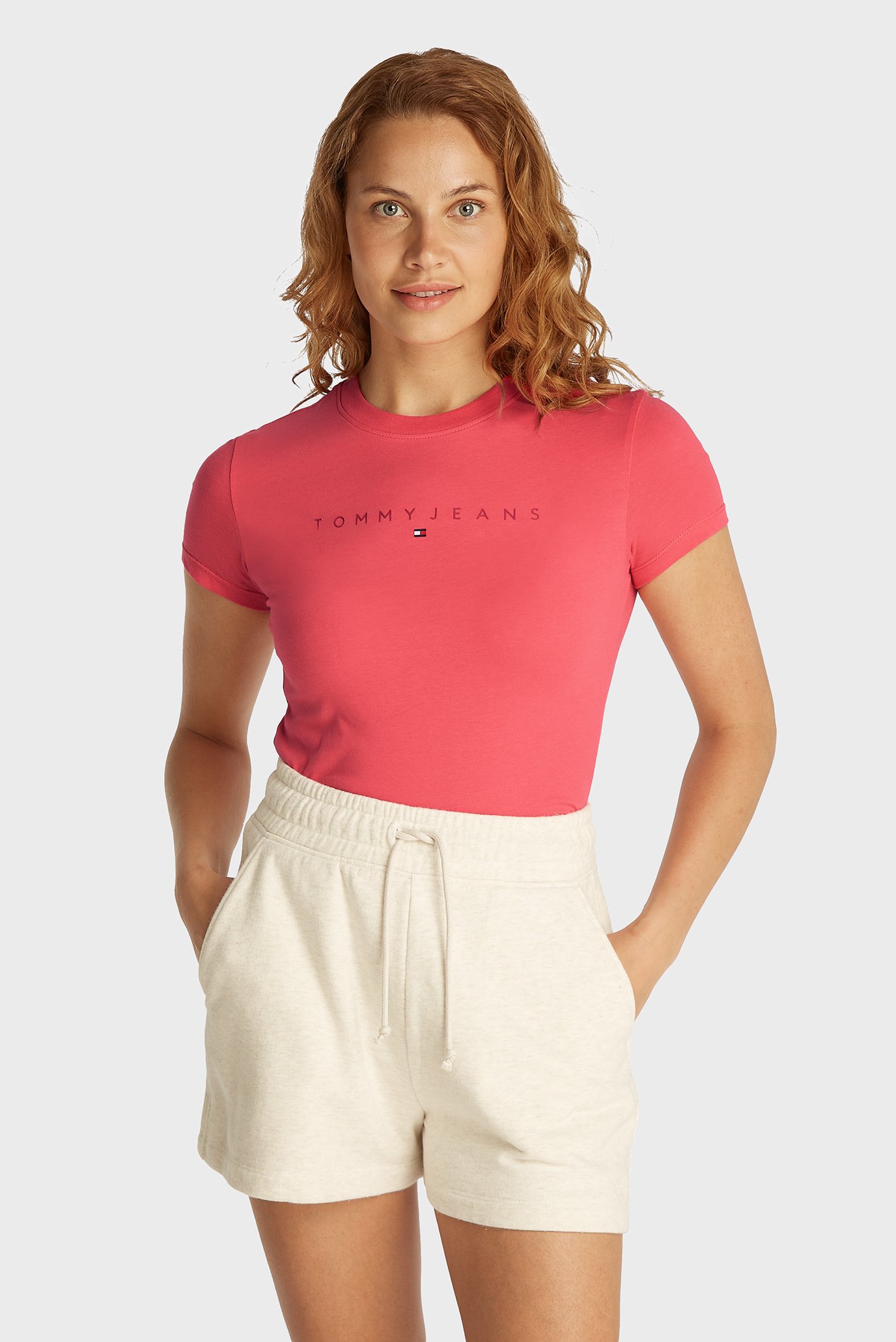 Женская коралловая футболка TJW SLIM TONAL LINEAR Коралловый M Tommy Jeans DW0DW20315 Женская коралловая футболка TJW SLIM TONAL LINEAR Коралловый M Tommy Jeans DW0DW20315