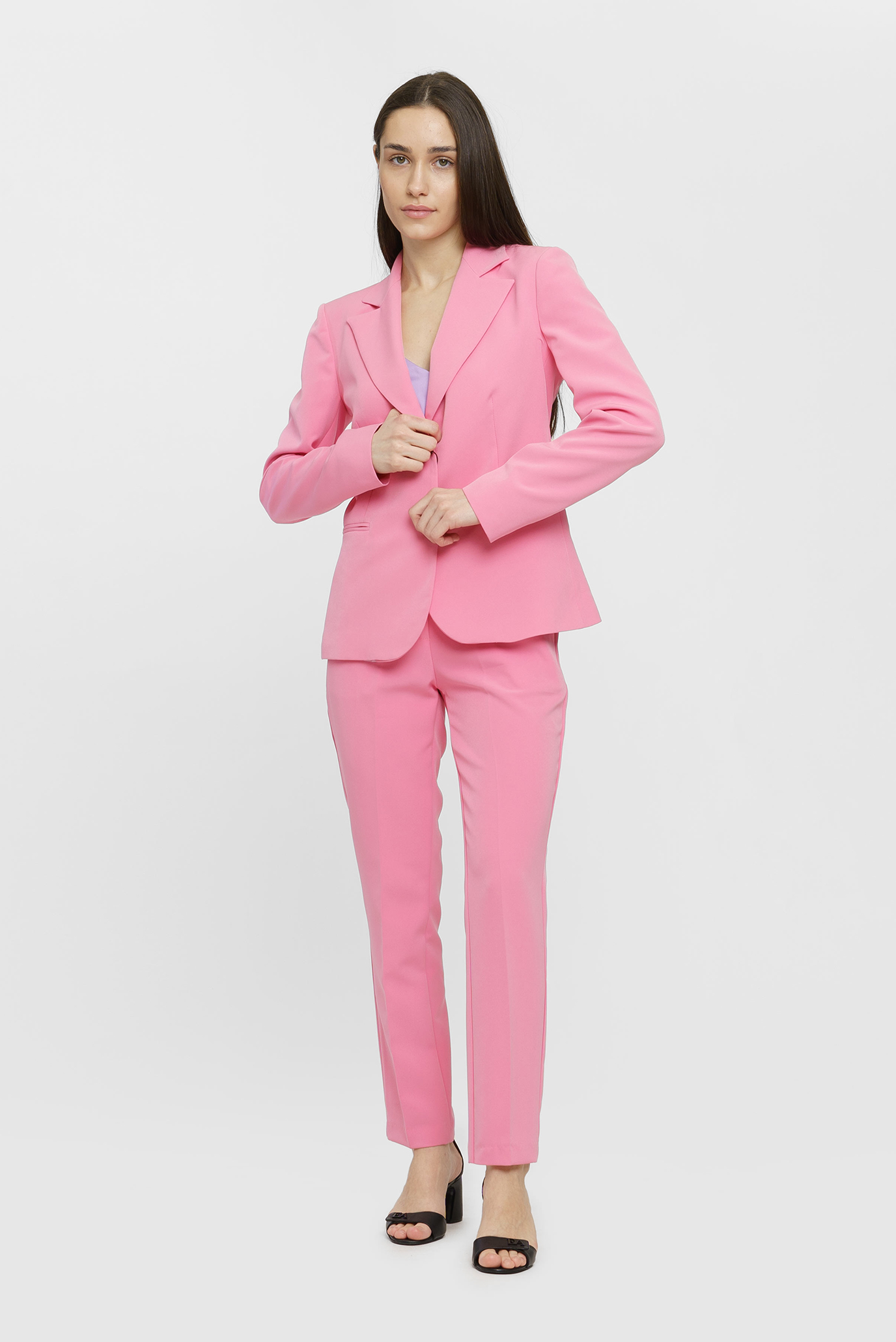 Женский розовый костюм (жакет, брюки) 1