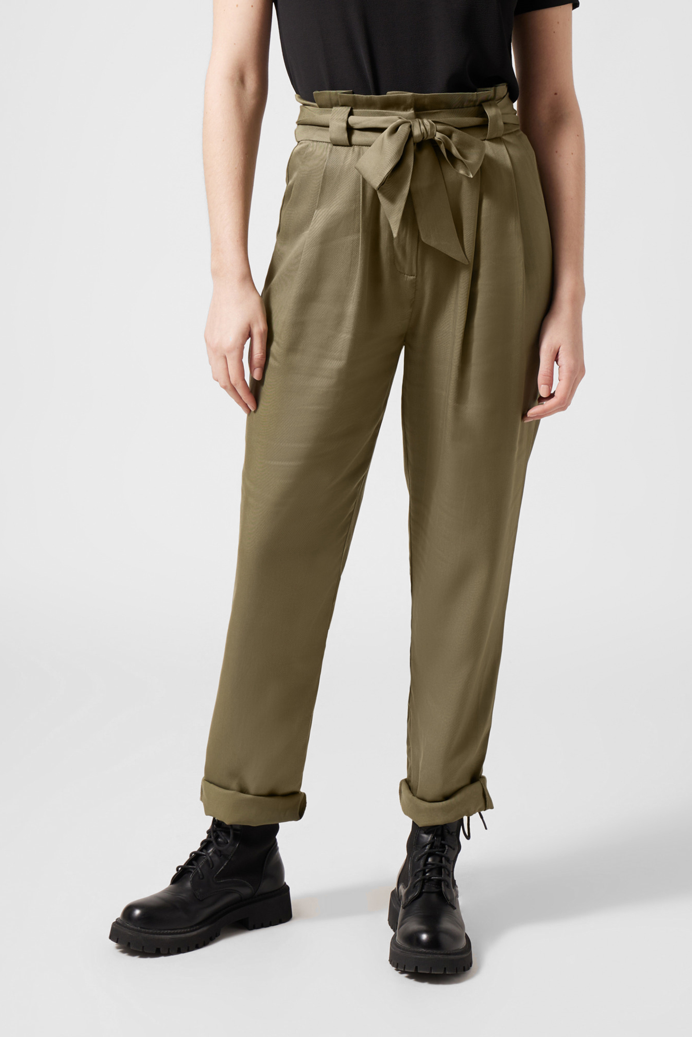 Жіночі оливкові брюки 1