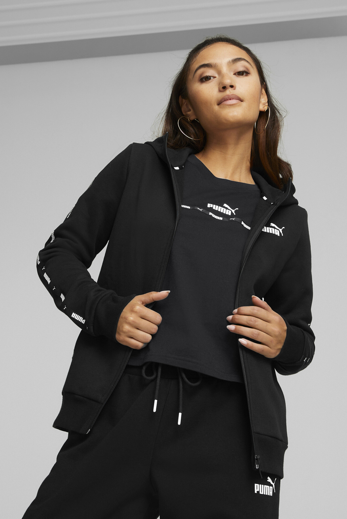 Puma hoodie 2025 womens sale