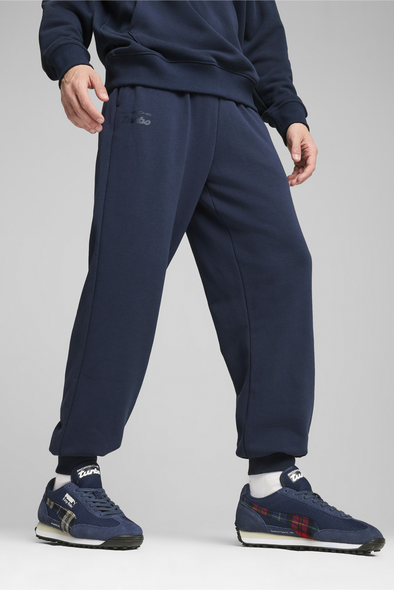 Чоловічі темно-сині спортивні штани Porsche Legacy ESS Pants Men 1