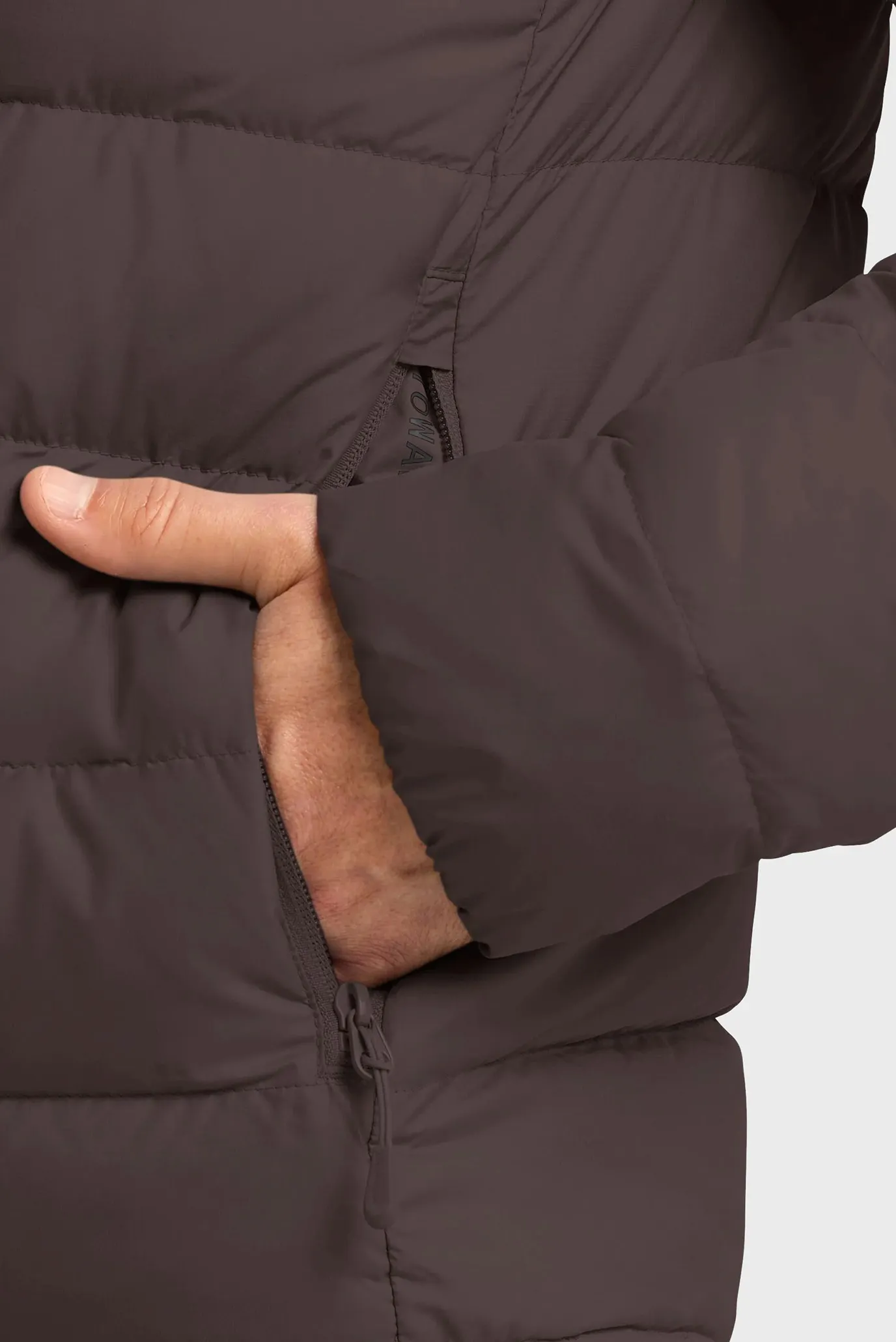 Мужской темно-коричневый пуховик 5