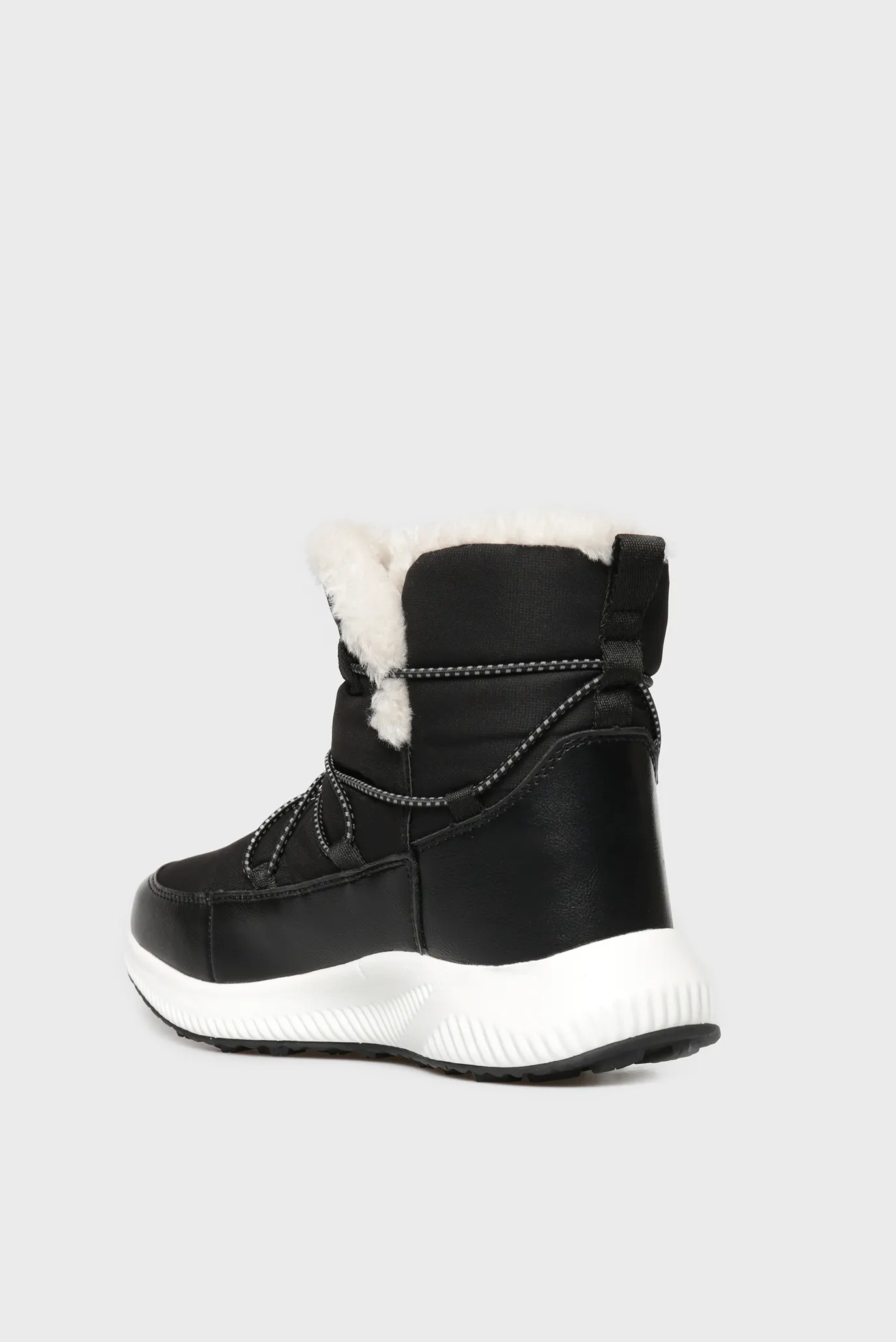 Женские черные ботинки 4