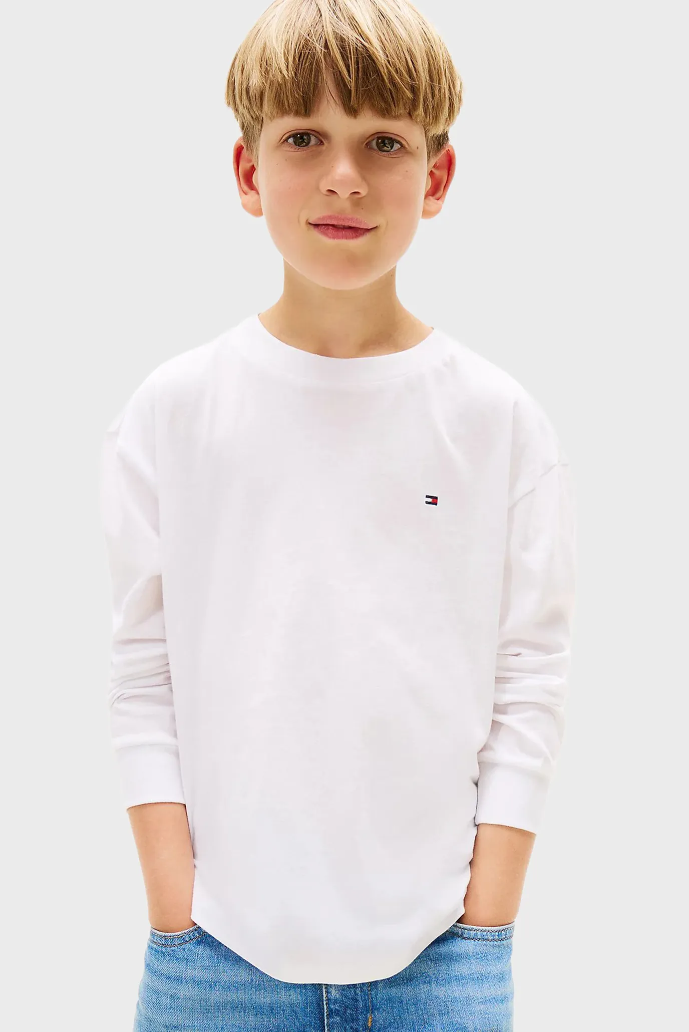 Детский белый лонгслив ESSENTIAL 1