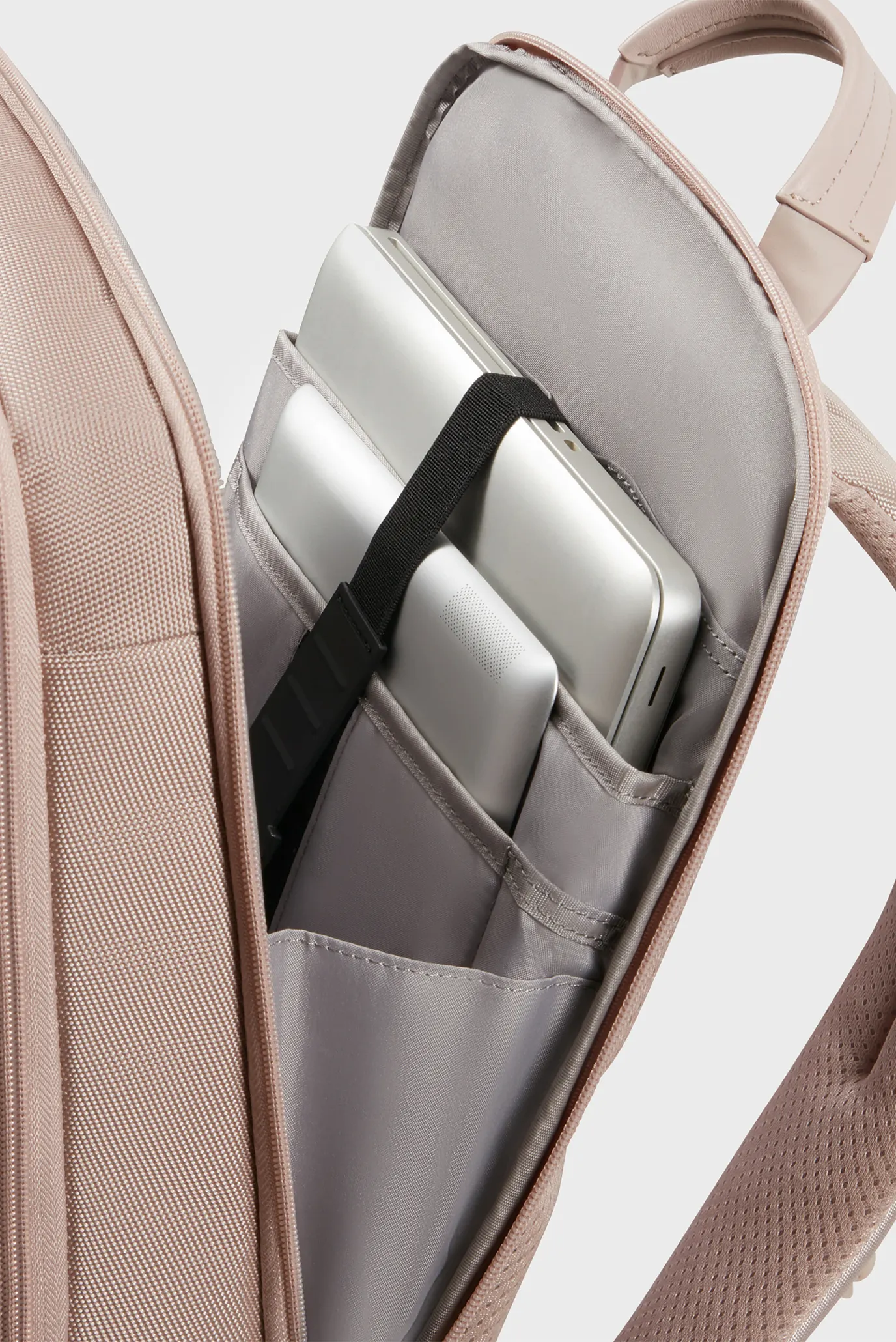 Жіночий пудровий рюкзак URBAN-EYE QUARTZ 6