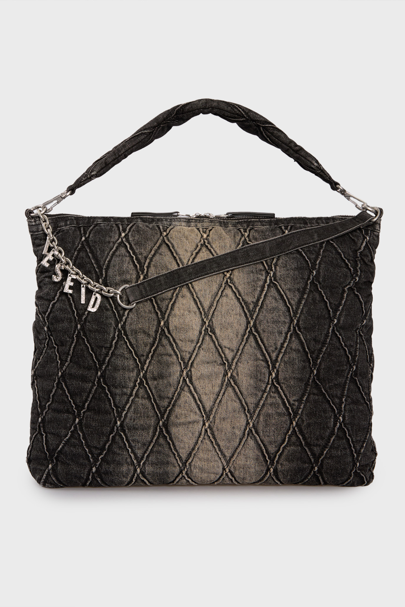 Женская черная джинсовая сумка CHARM-D Черный ONESIZE Diesel X10363 P6330 Женская черная джинсовая сумка CHARM-D Черный ONESIZE Diesel X10363 P6330