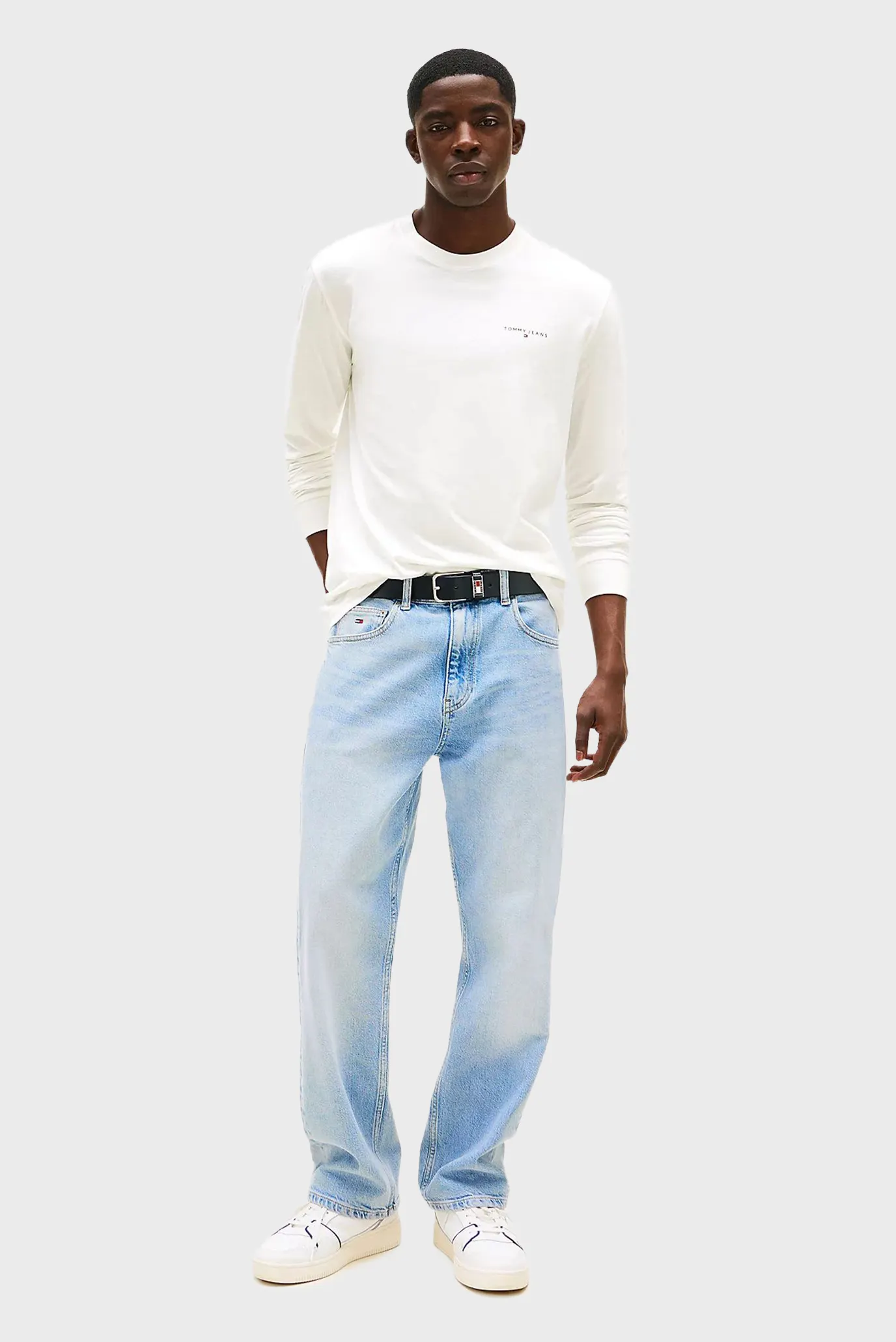 Мужской белый лонгслив SLIM CHEST LINEAR 2