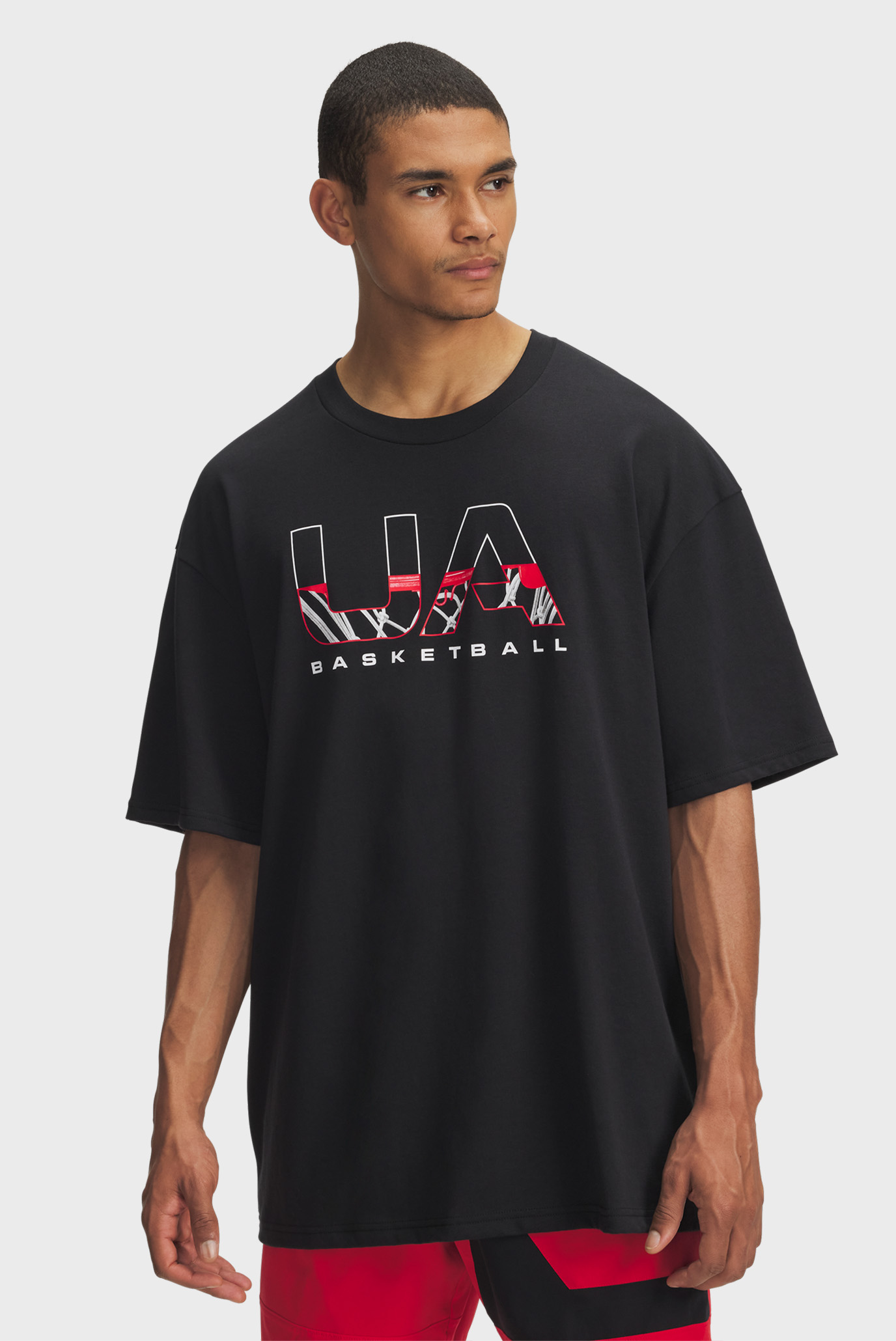 Мужская черная футболка UA M HWT Hoops Branded SS Черный XXL Under Armour 6003687-001 Мужская черная футболка UA M HWT Hoops Branded SS Черный XXL Under Armour 6003687-001