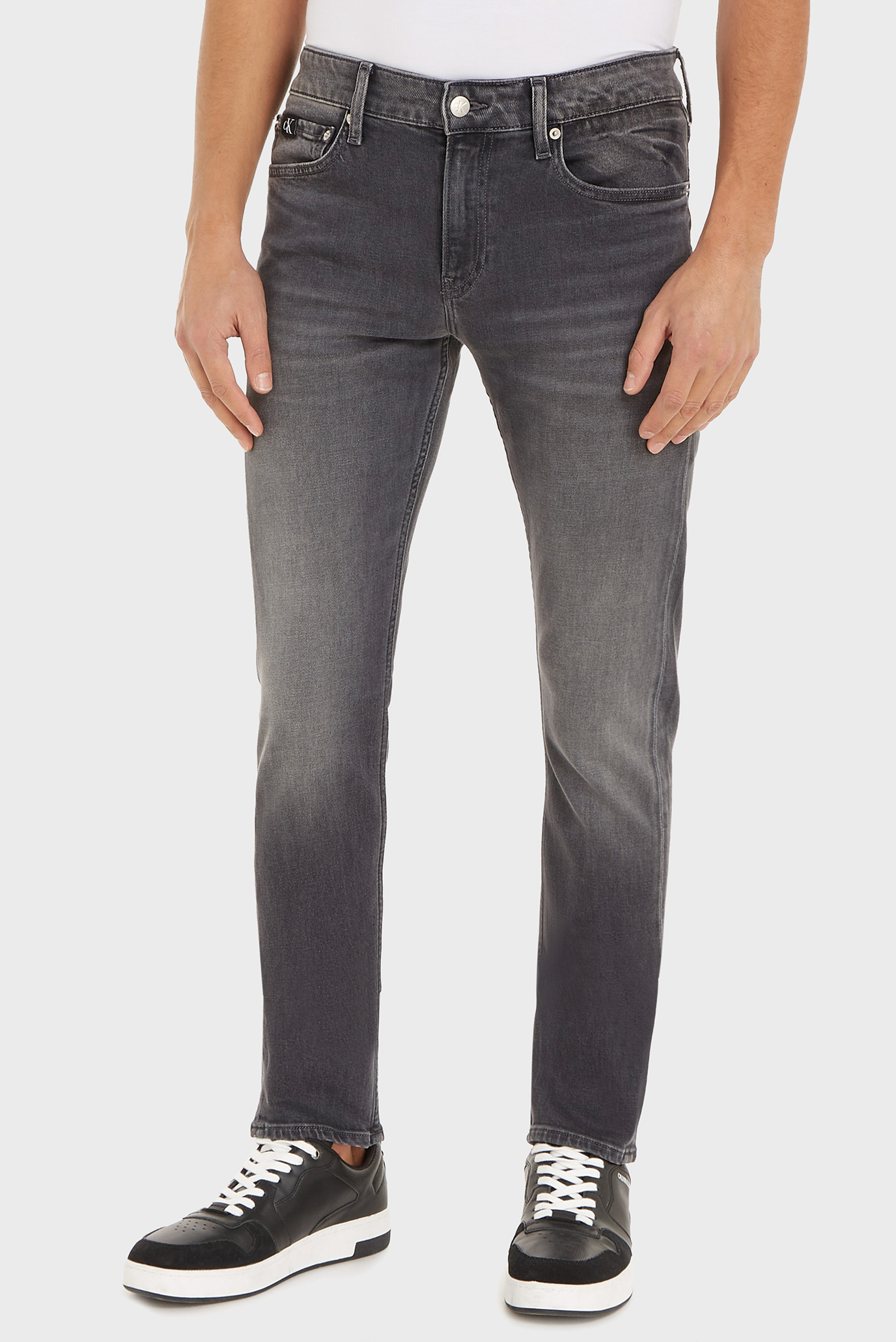 Мужские серые джинсы SLIM Серый 28-32 Calvin Klein Jeans J30J323349 Мужские серые джинсы SLIM Серый 28-32 Calvin Klein Jeans J30J323349