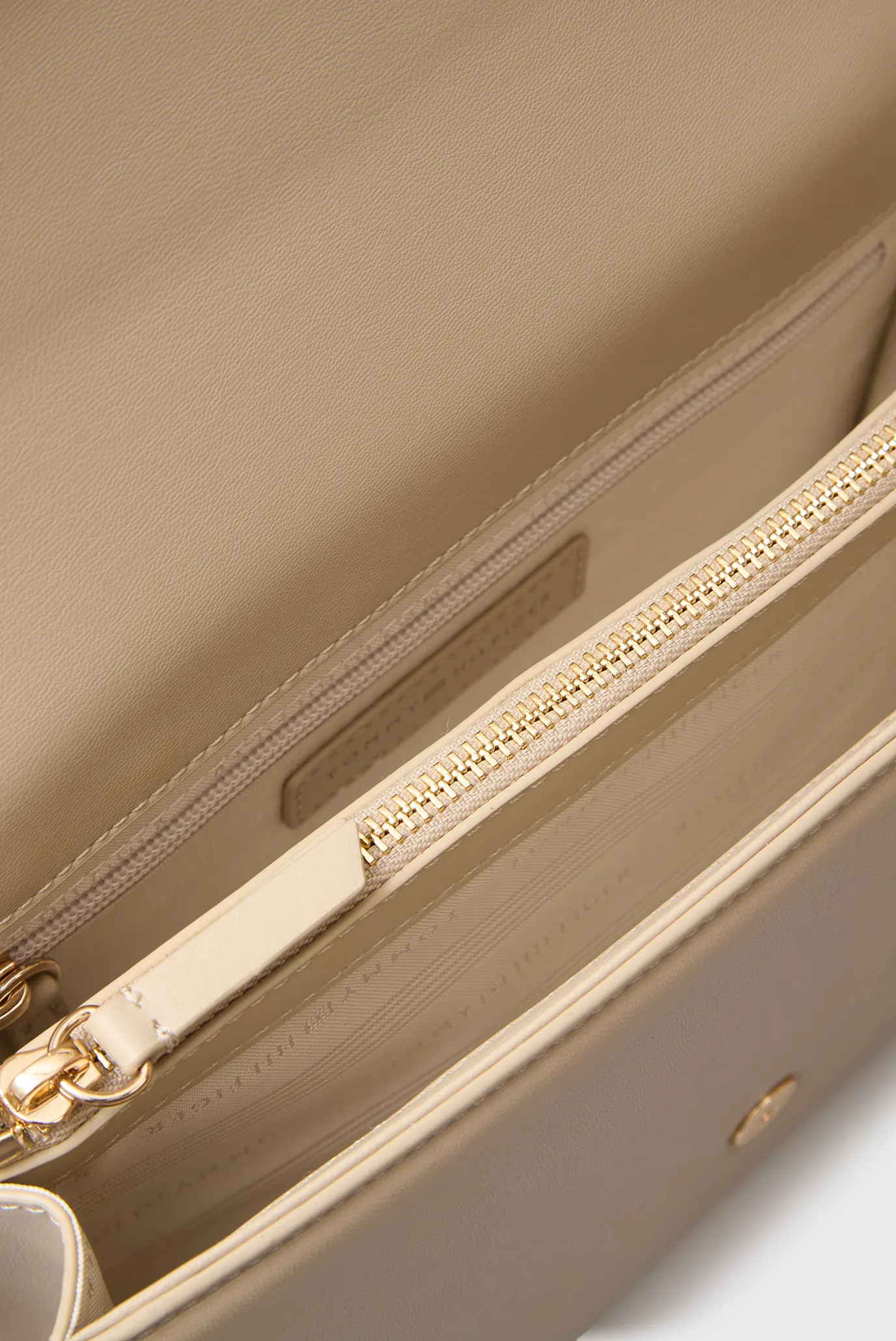 Женская бежевая сумка HERITAGE 6