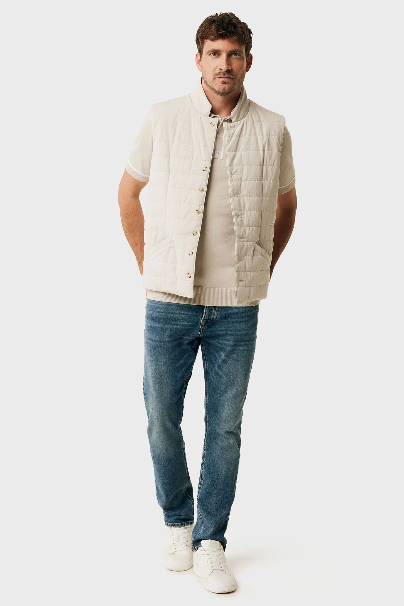 Чоловічий бежевий жилет Light padded smart bodywarmer 2