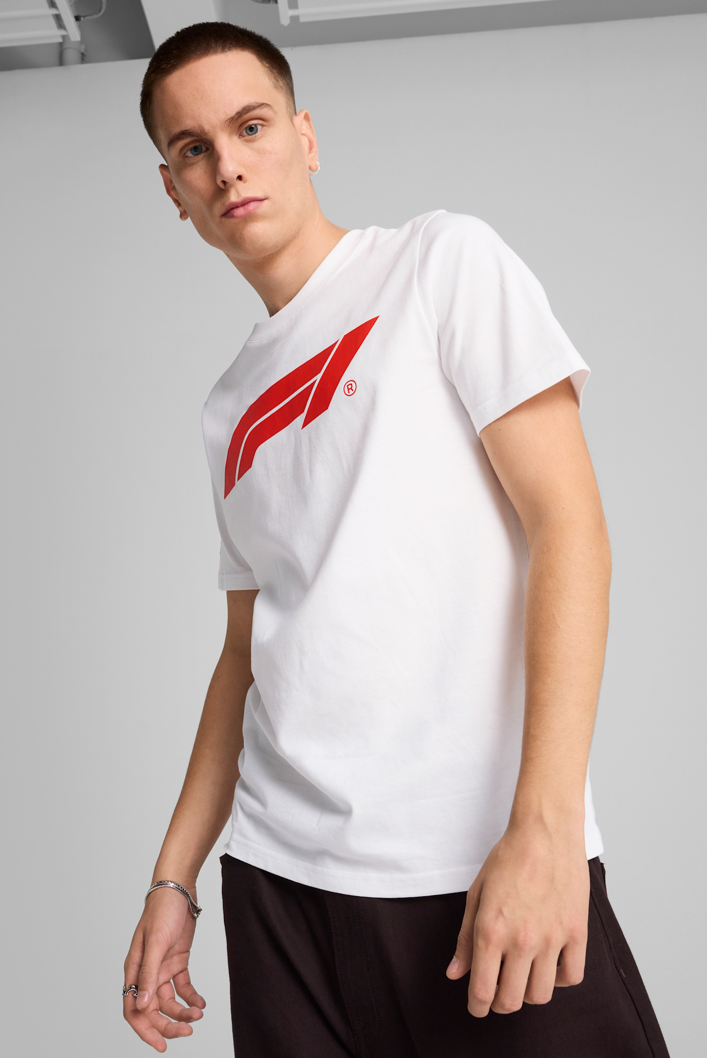 Чоловіча біла футболка F1® Essentials Logo Tee Men 1