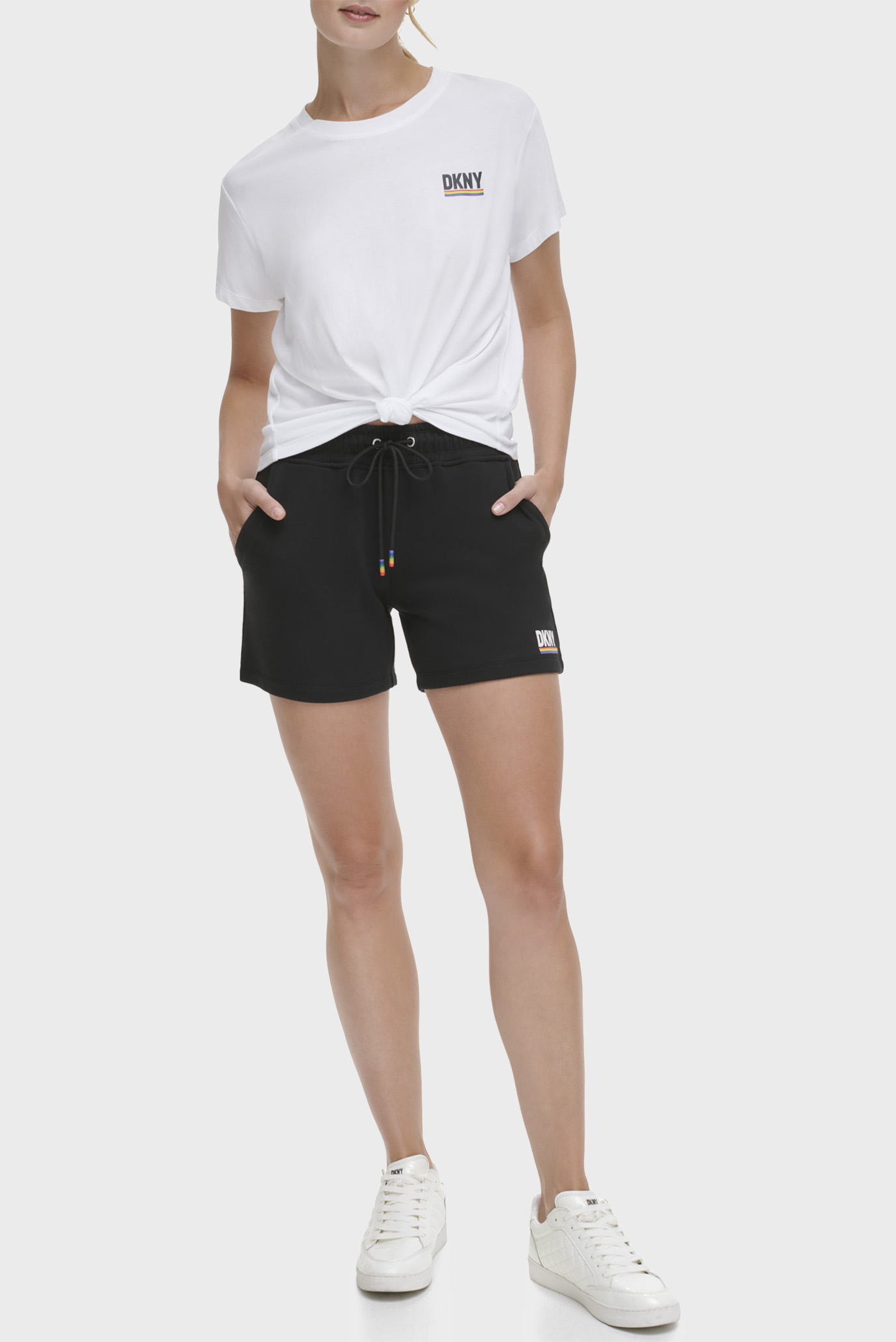 Женские черные шорты Черный XS DKNY DP3S5166_BLK Женские черные шорты Черный XS DKNY DP3S5166_BLK