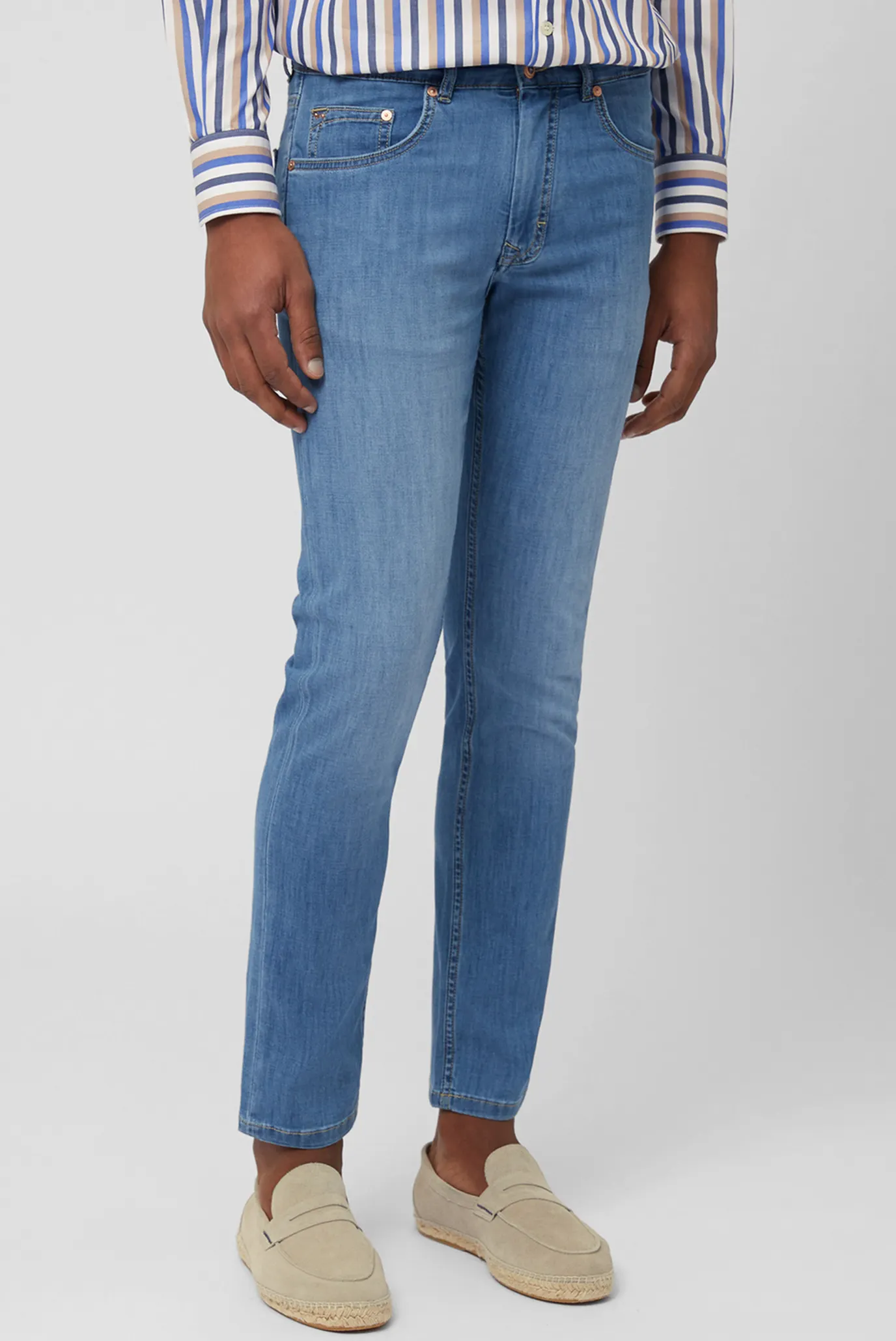 Мужские голубые джинсы 1