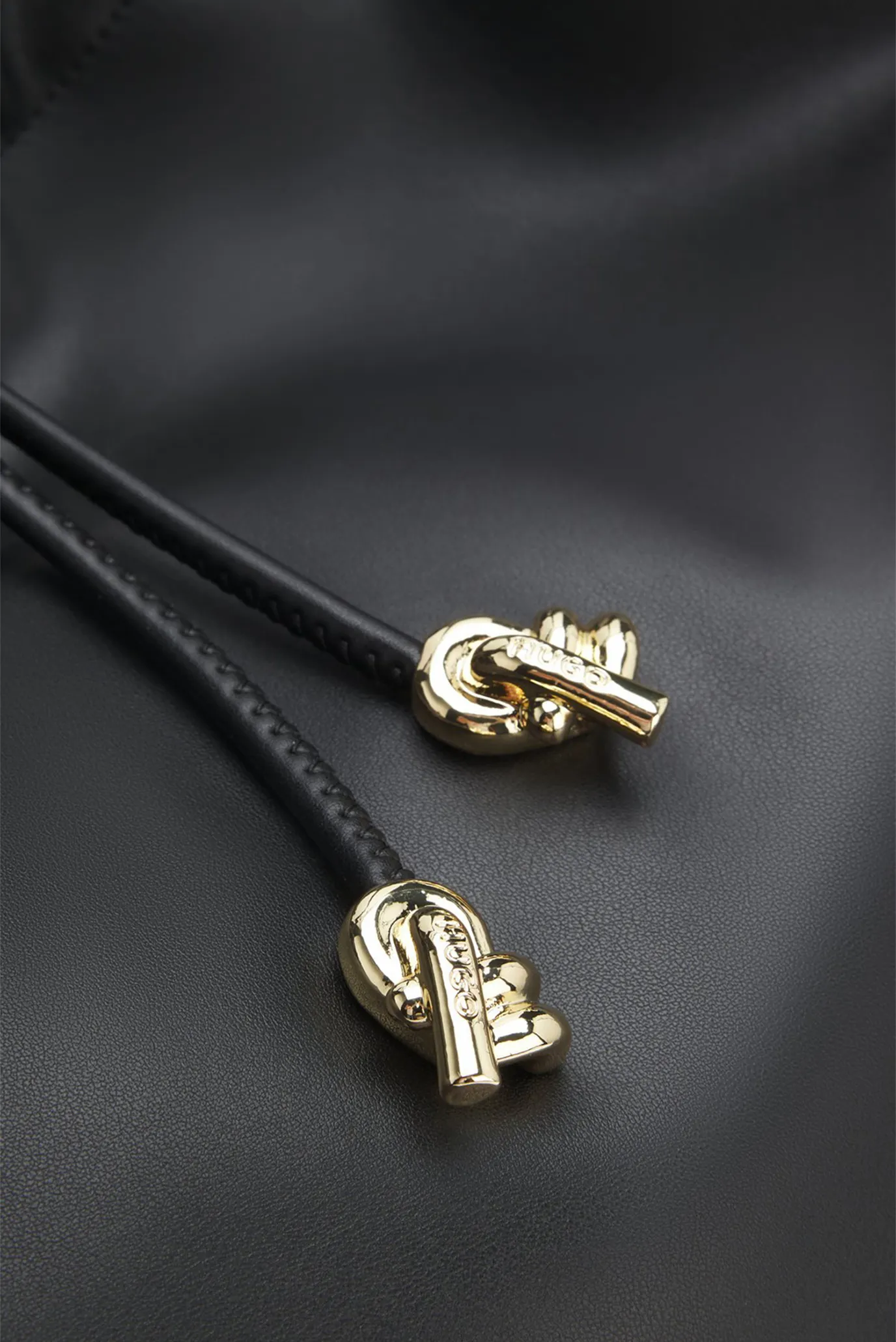 Женская черная сумка 5