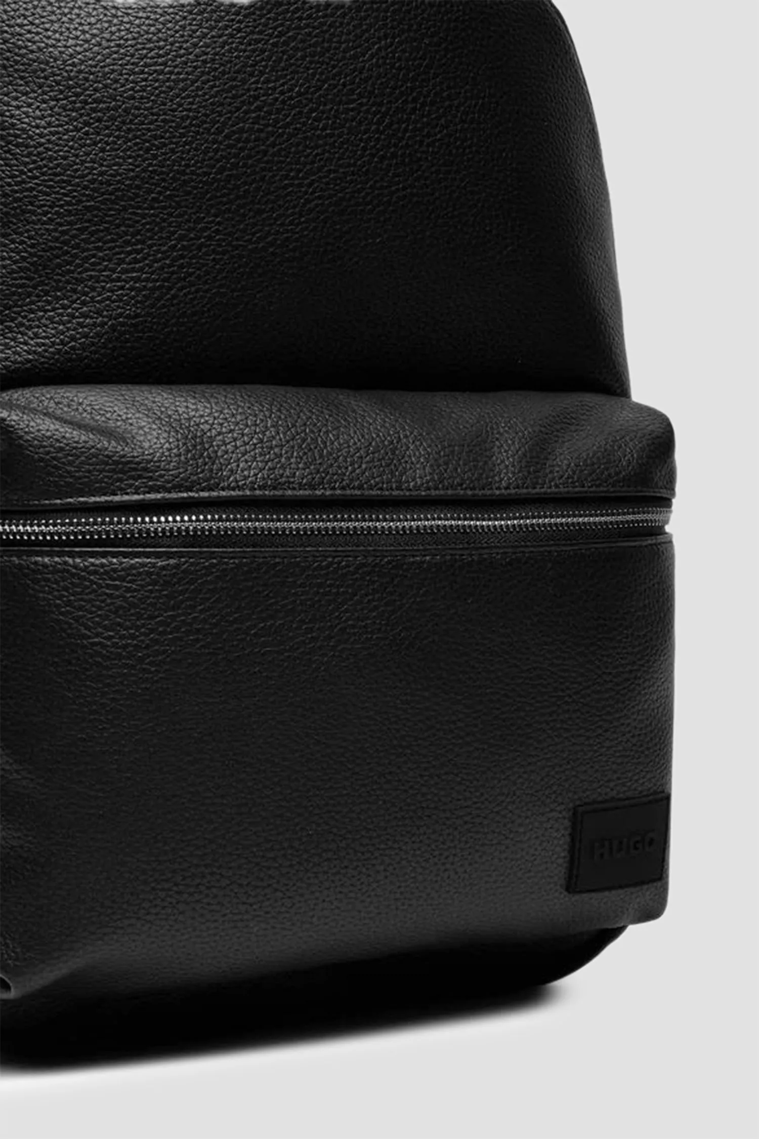 Чоловічий чорний шкіряний рюкзак 2