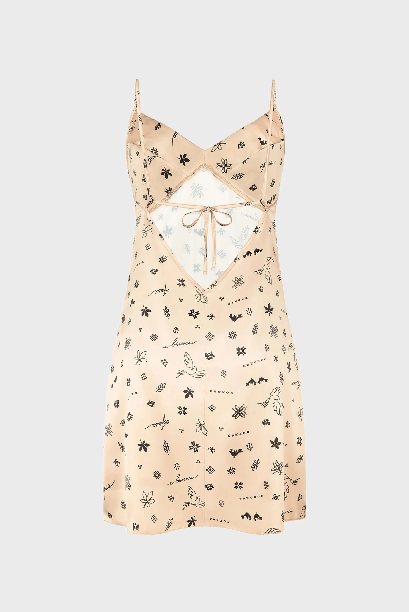 Женская бежевая ночная рубашка с узором 2