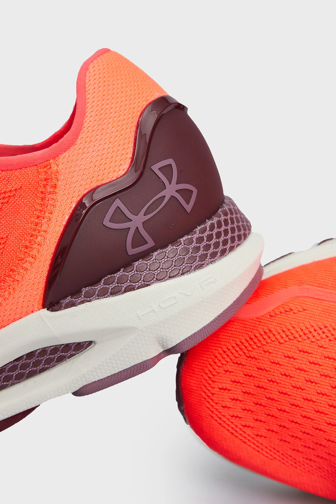 Жіночі коралові кросівки UA W HOVR Sonic 6 2