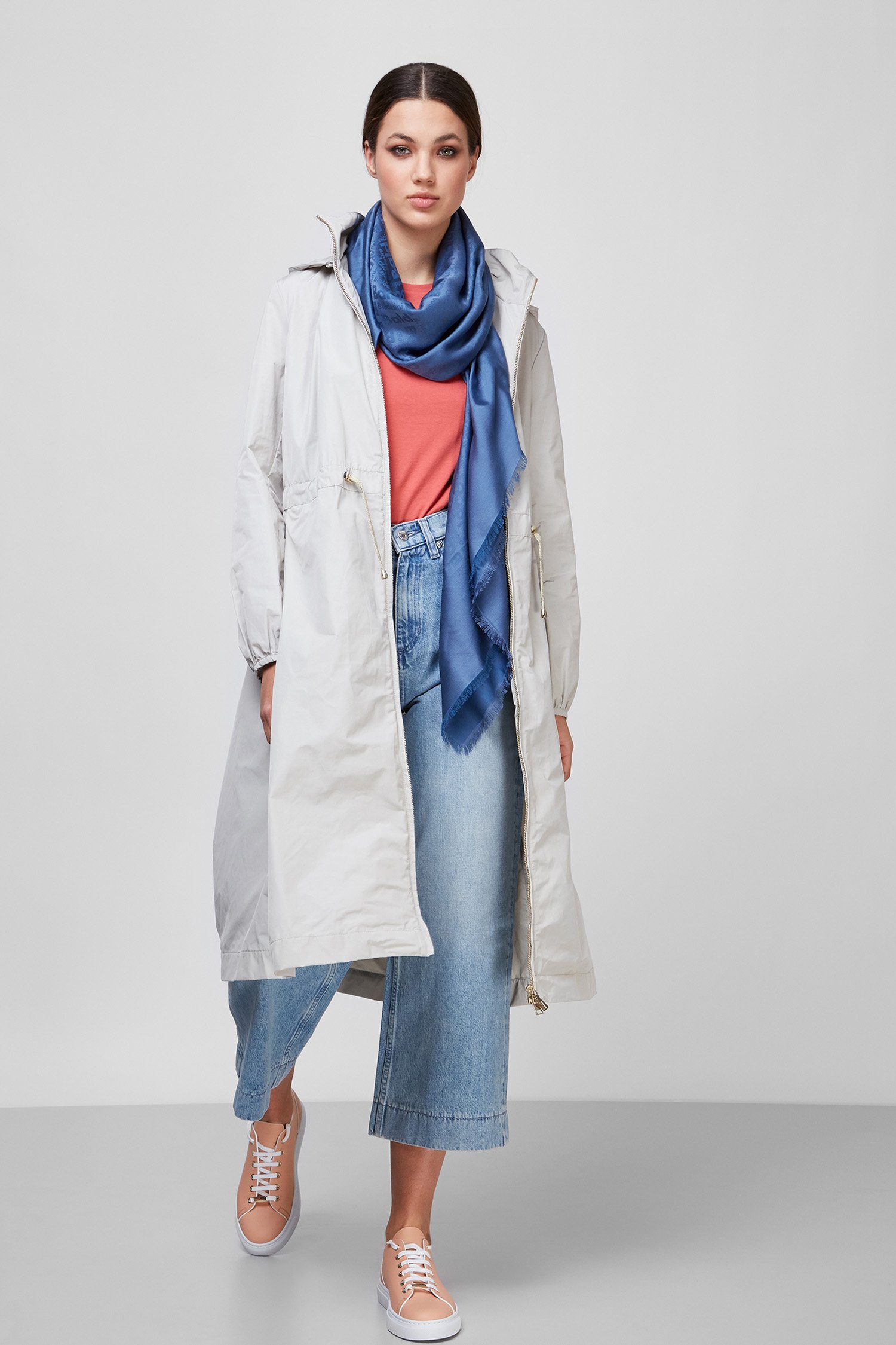 Женский серый плащ Baldinini 180507;9 — MD-Fashion