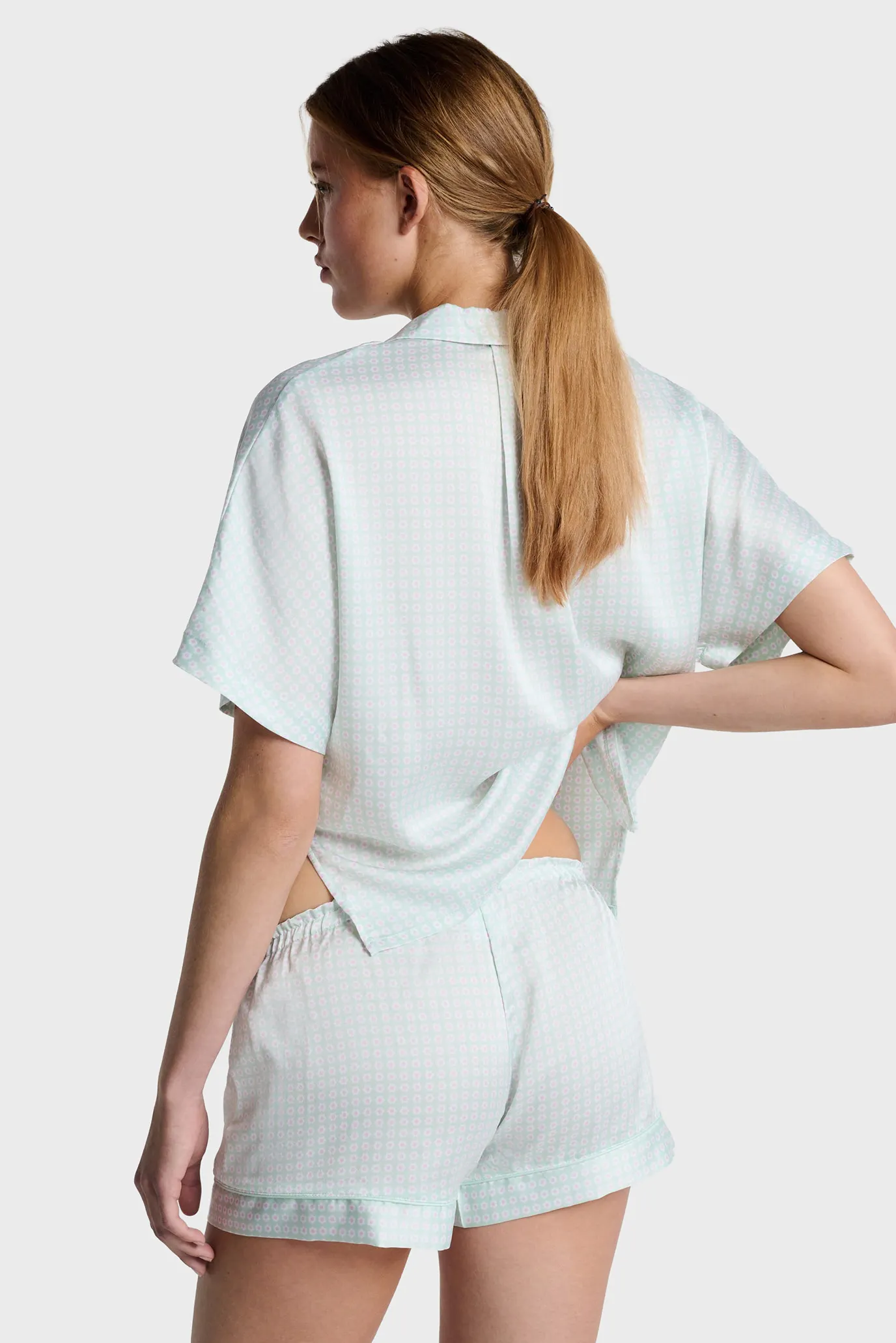 Жіночі м'ятні шорти з візерунком NAFILAH 3