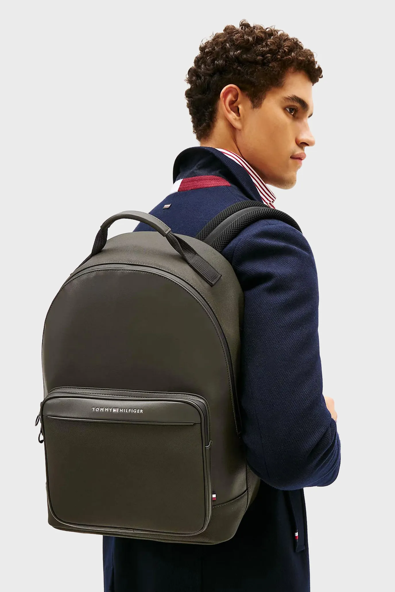 Чоловічий темно-зелений рюкзак FOUNDATION 2