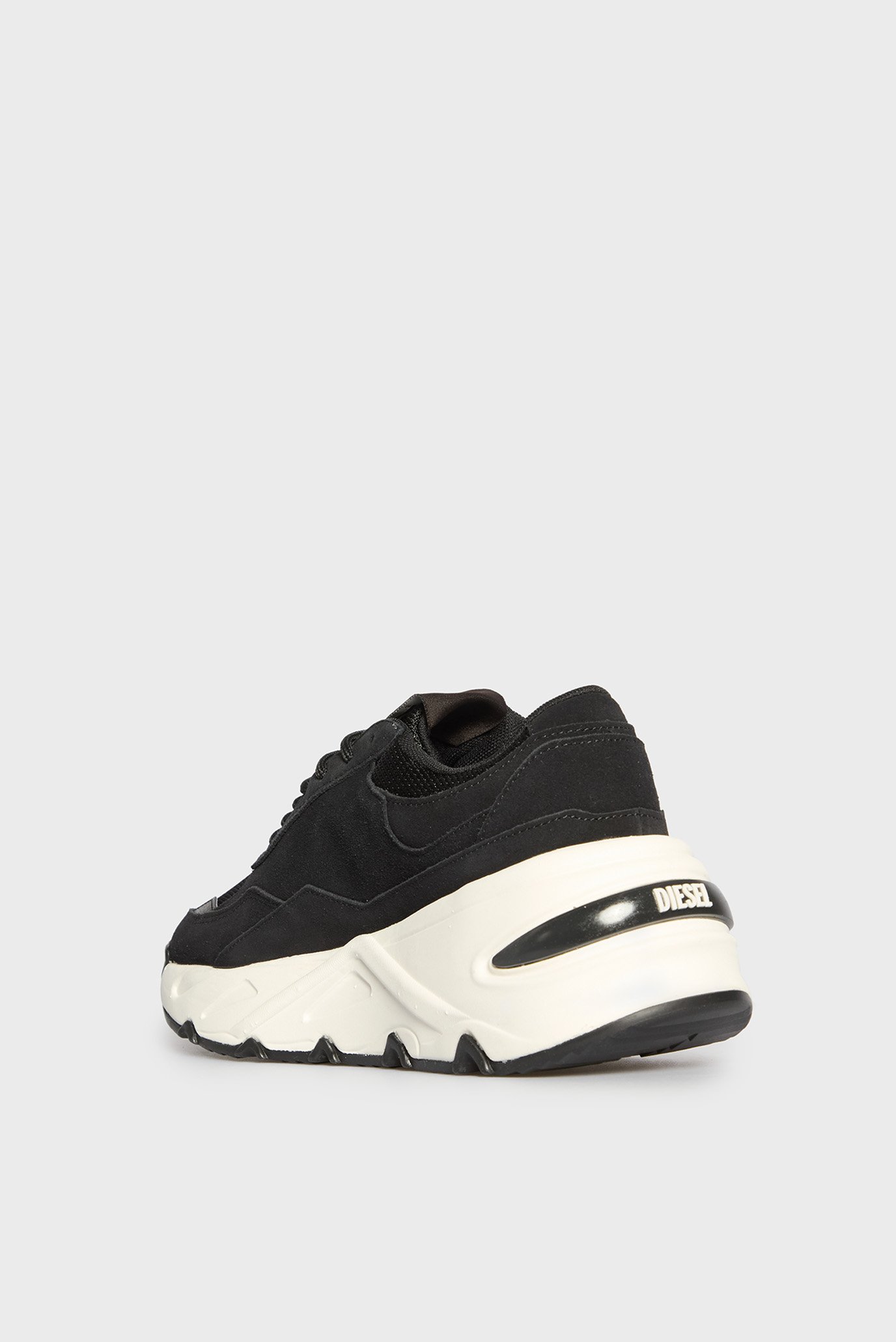 Жіночі чорні замшеві кросівки SAVANNAH Diesel Y03565 P8107