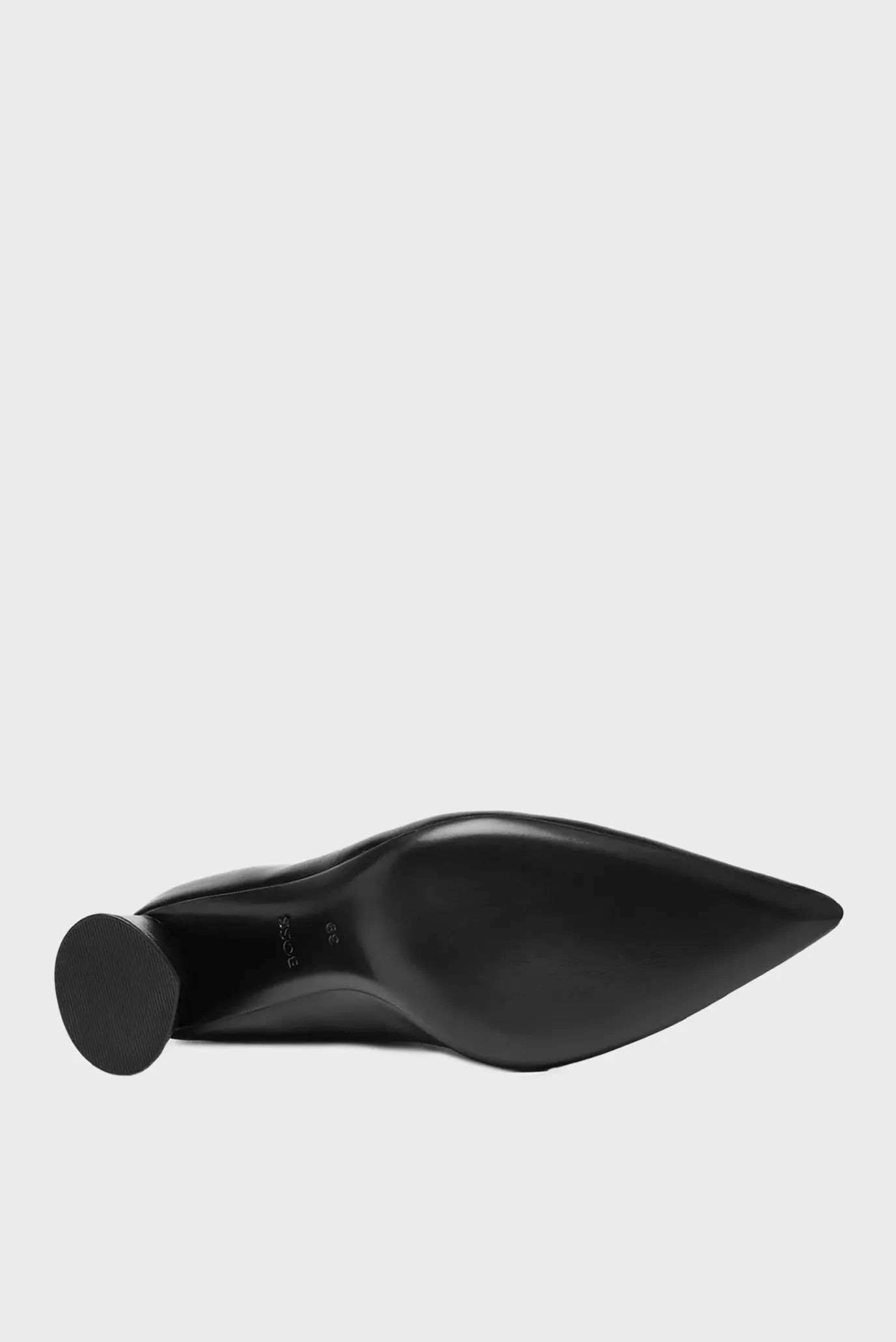 Женские черные кожаные сапоги 6