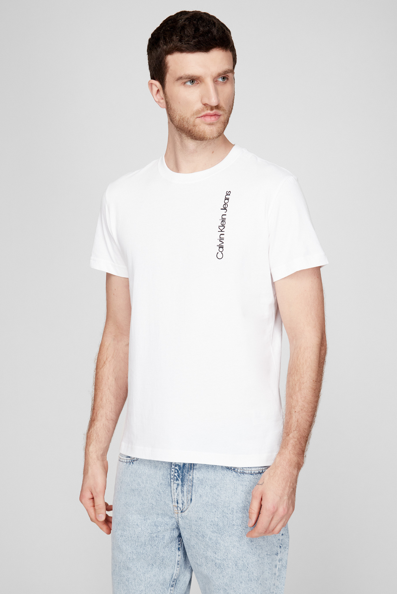 Мужская белая футболка Calvin Klein Jeans J30J320187 — MD-Fashion