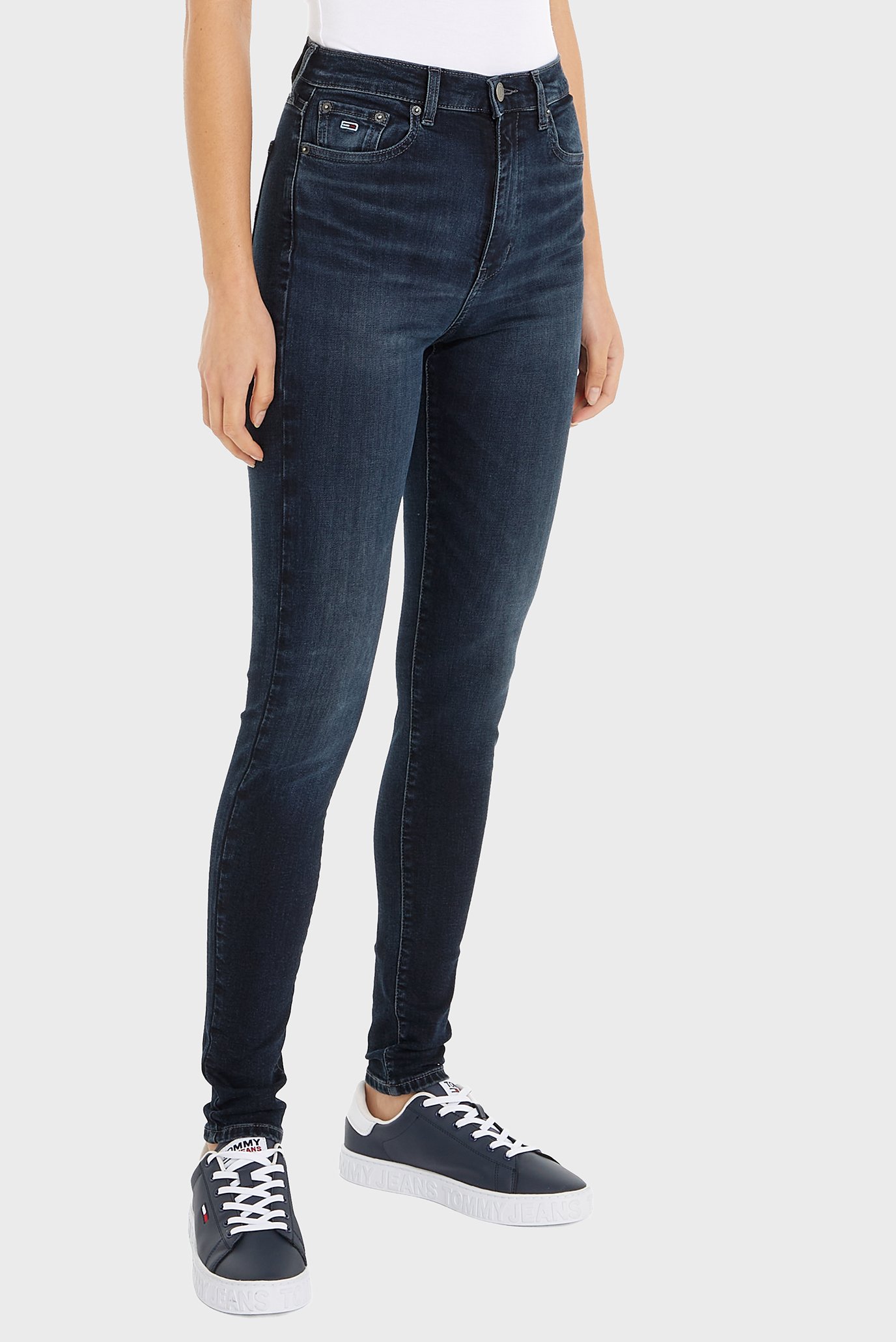 Женские темно-синие джинсы SYLVIA HGH SKN Синий 27-32 Tommy Jeans DW0DW19287 Женские темно-синие джинсы SYLVIA HGH SKN Синий 27-32 Tommy Jeans DW0DW19287