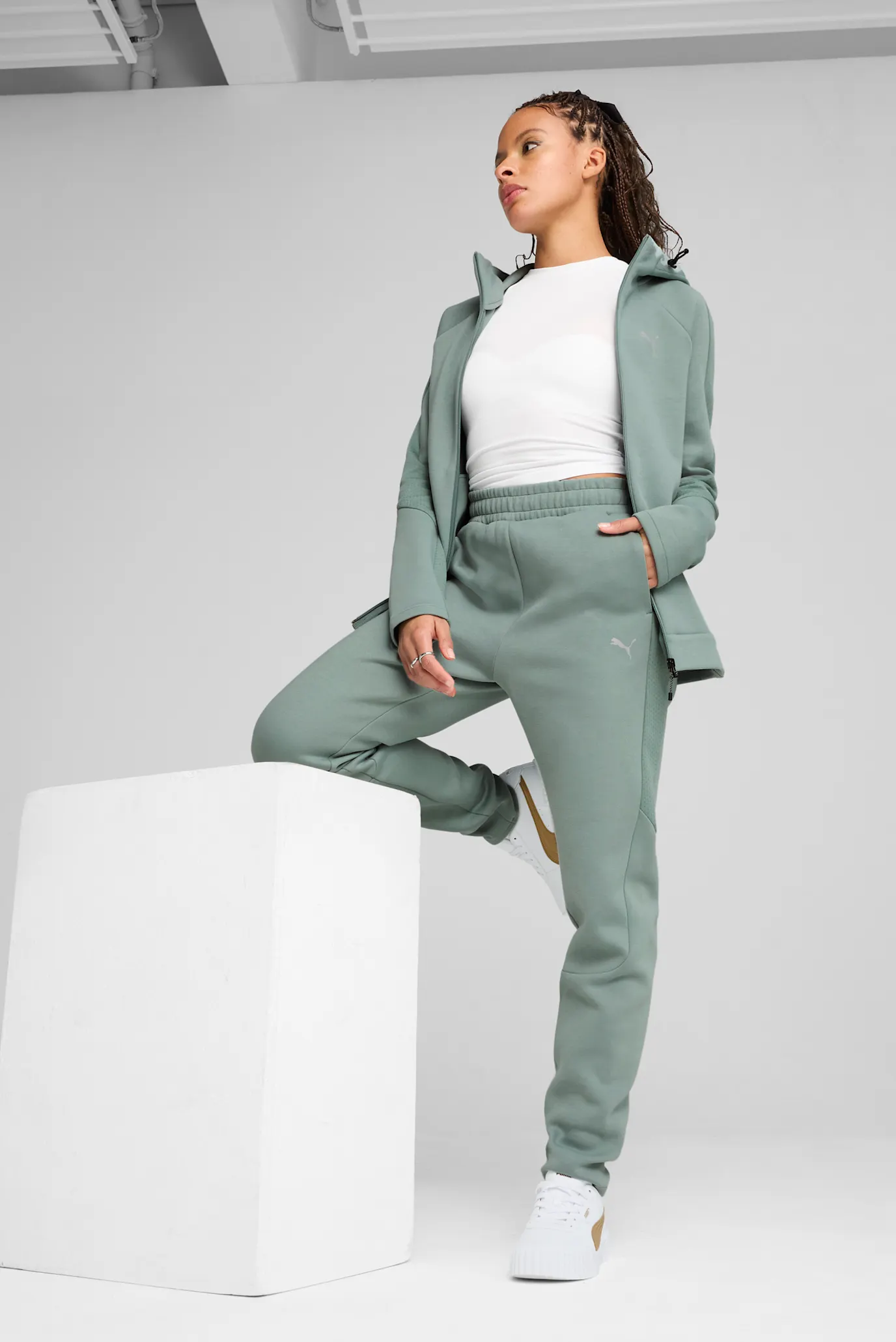 Женское мятное худи EVOSTRIPE Full-Zip Hoodie Women PUMA 685050